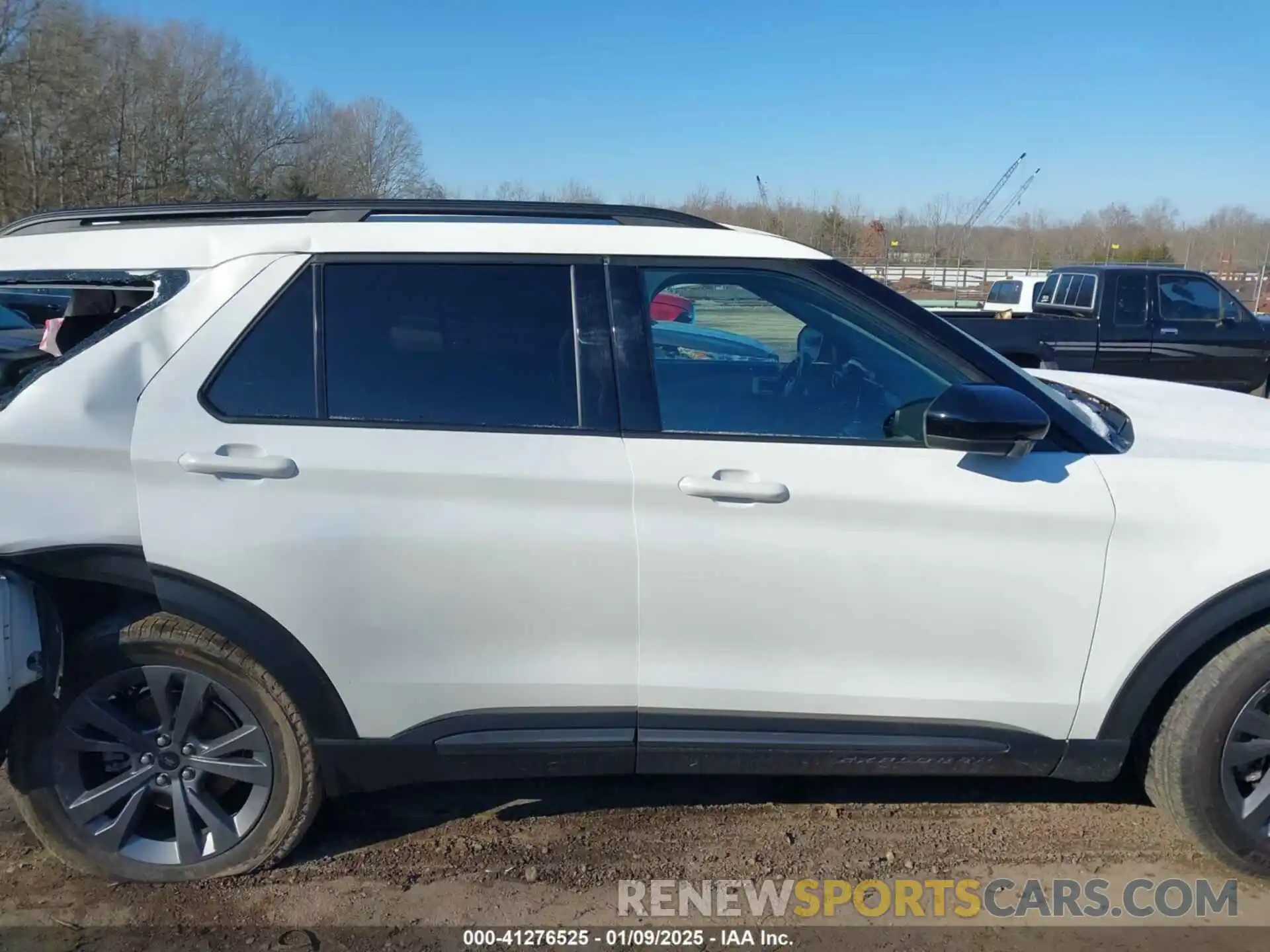 13 Photograph of a damaged car 1FMSK8DH4PGA75394 FORD EXPLORER 2023