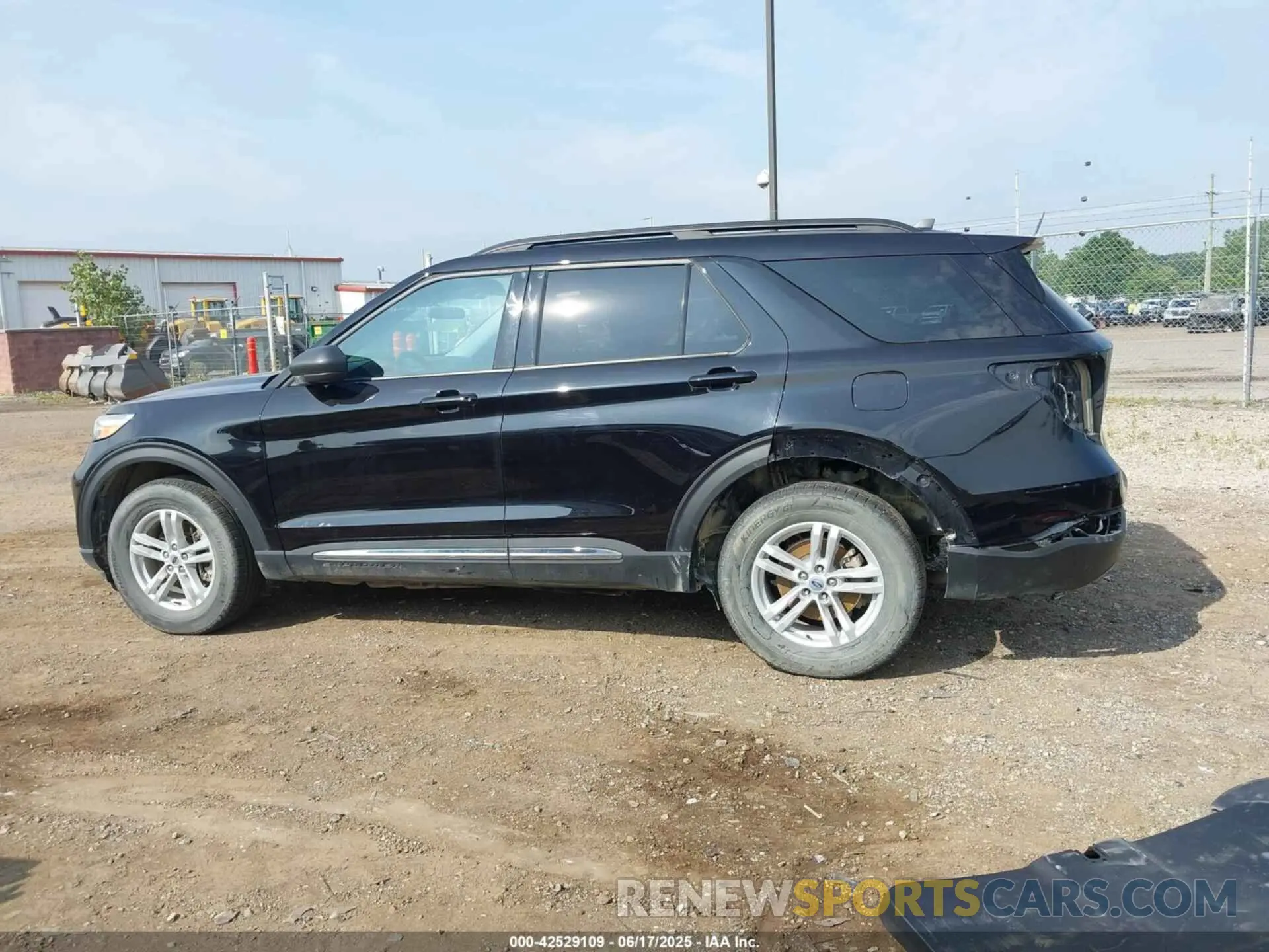 15 Photograph of a damaged car 1FMSK8DH4PGB89427 FORD EXPLORER 2023
