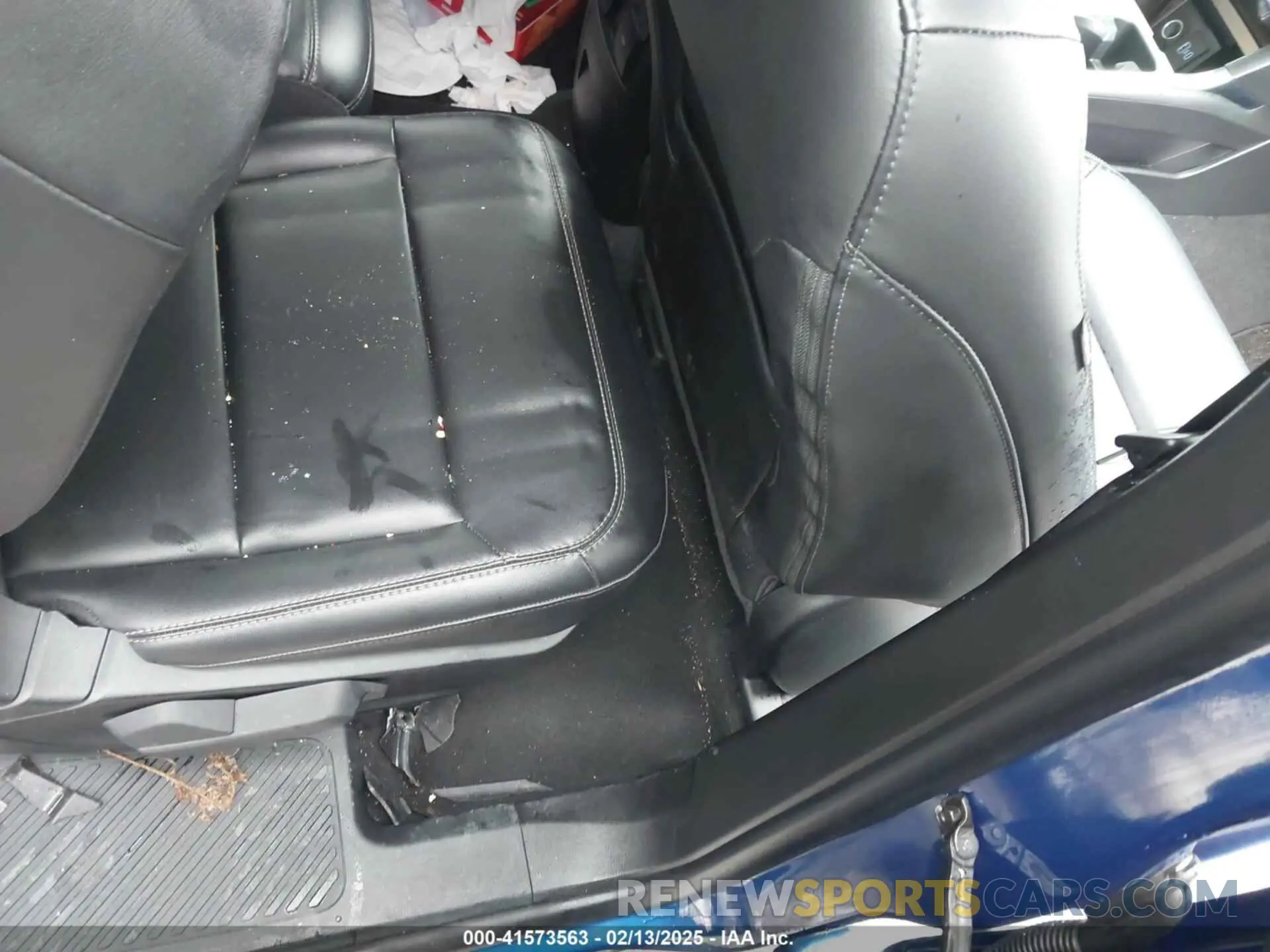 8 Photograph of a damaged car 1FMSK8DH5PGB40589 FORD EXPLORER 2023