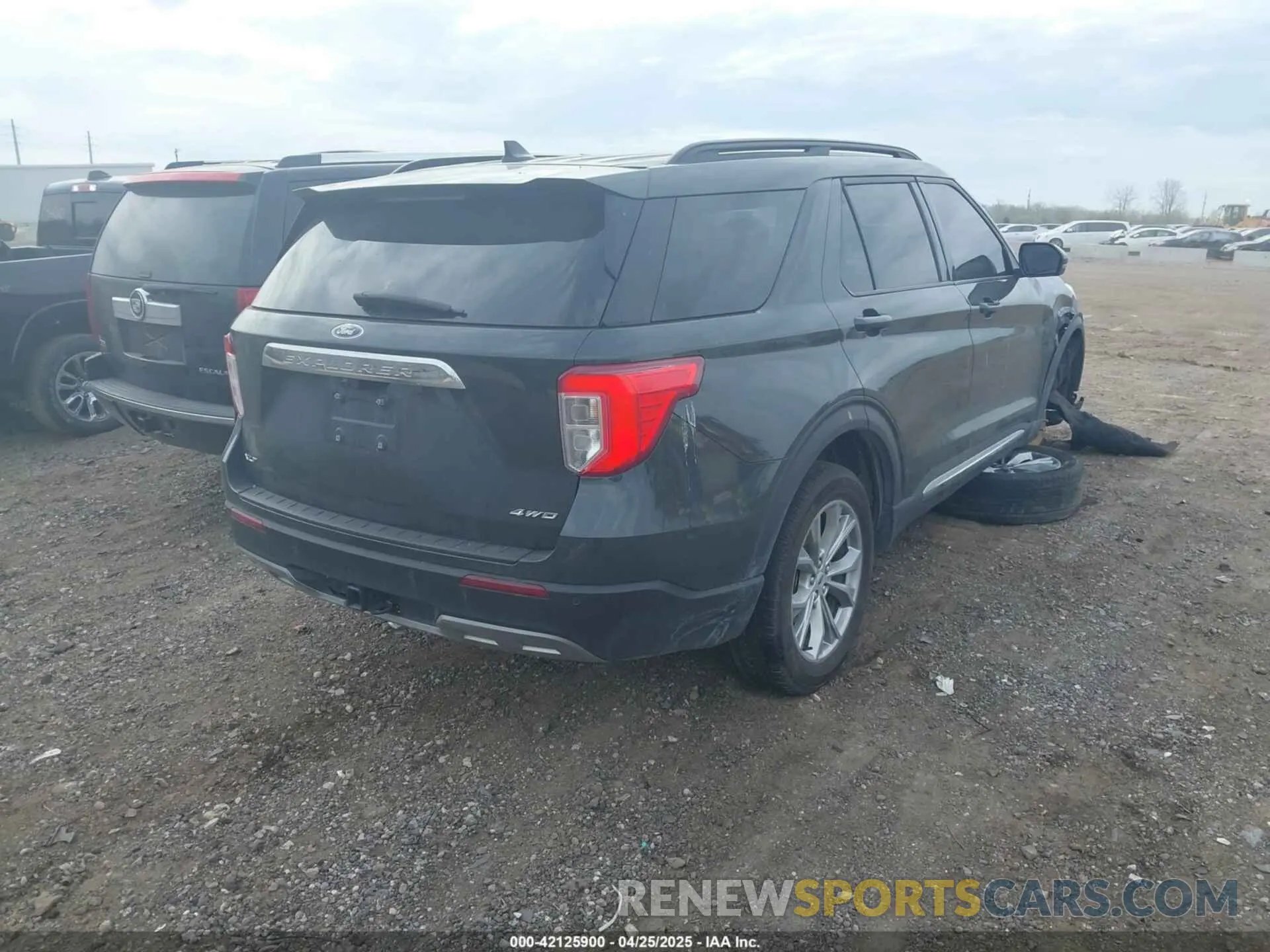 4 Photograph of a damaged car 1FMSK8DH6PGA37181 FORD EXPLORER 2023