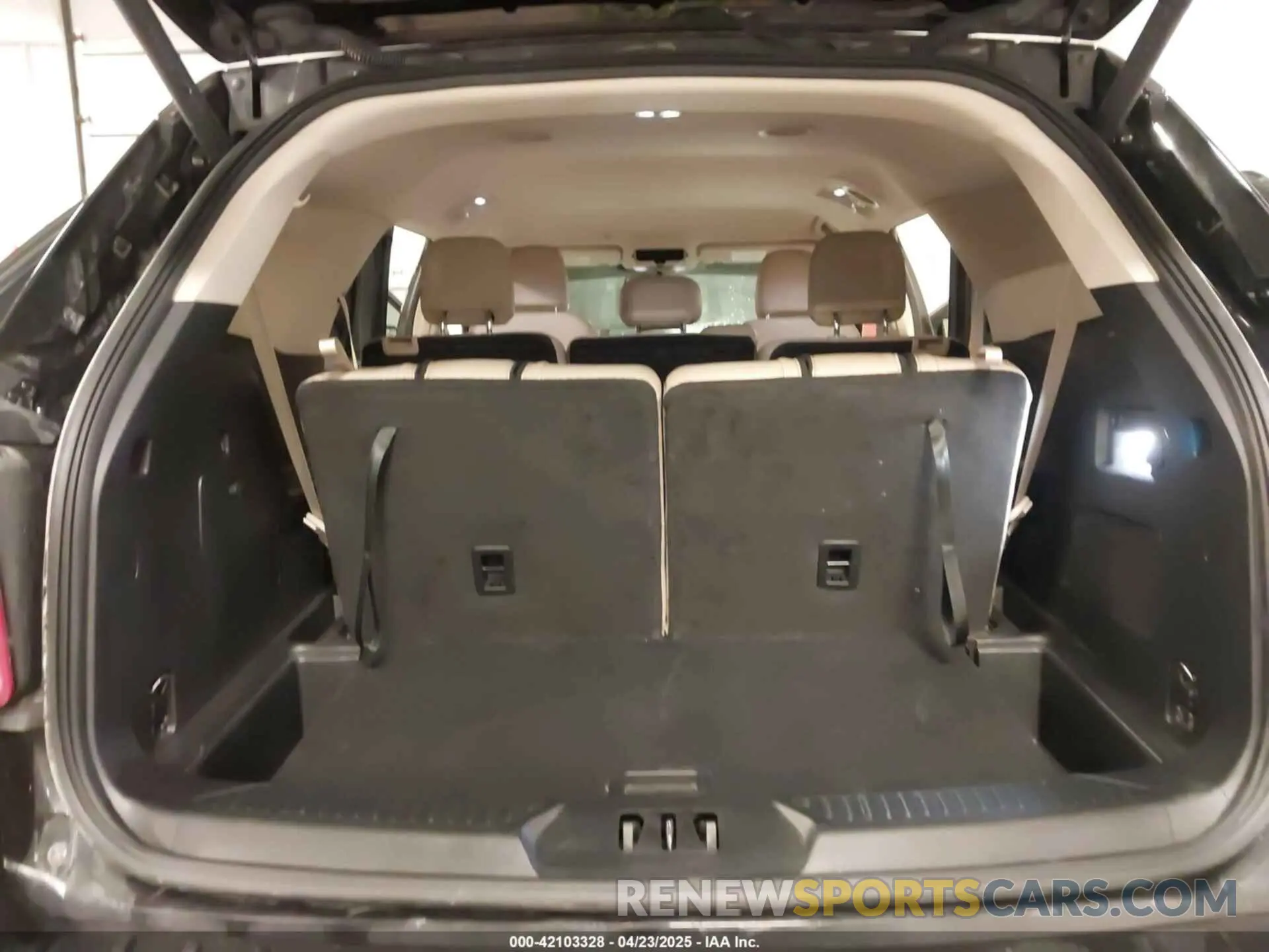 17 Photograph of a damaged car 1FMSK8DH6PGA57530 FORD EXPLORER 2023