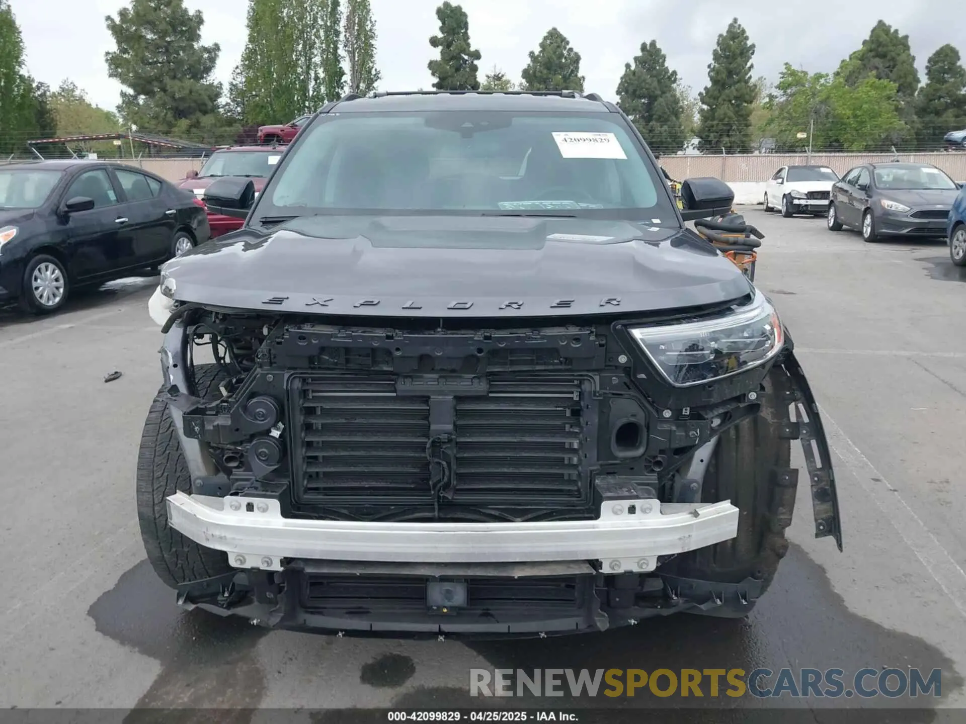 13 Photograph of a damaged car 1FMSK8DH6PGB42738 FORD EXPLORER 2023