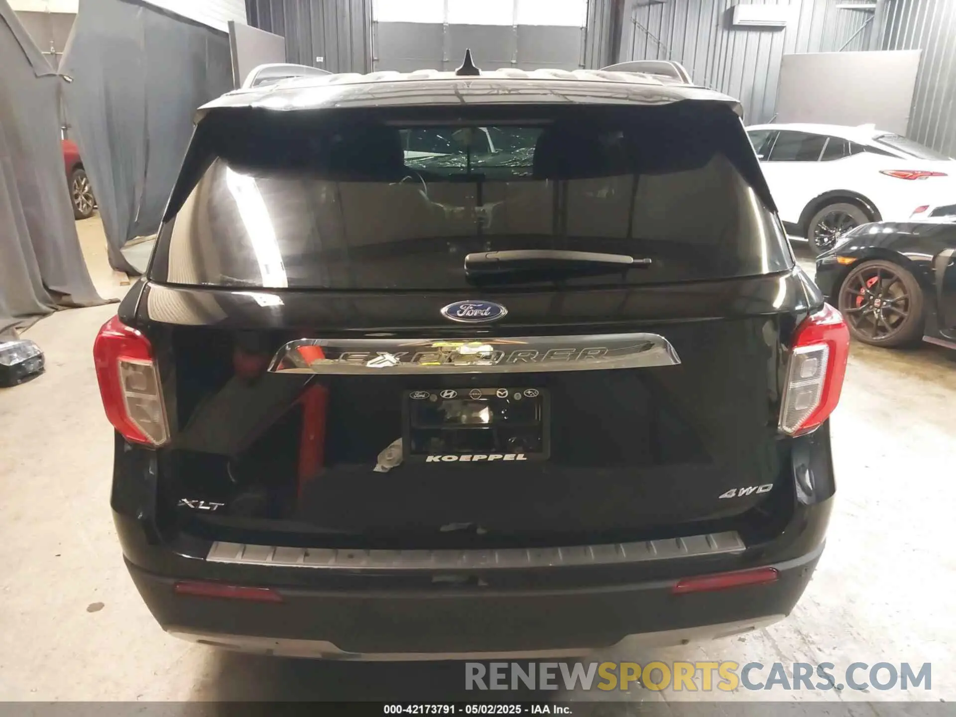 17 Photograph of a damaged car 1FMSK8DH9PGA90750 FORD EXPLORER 2023