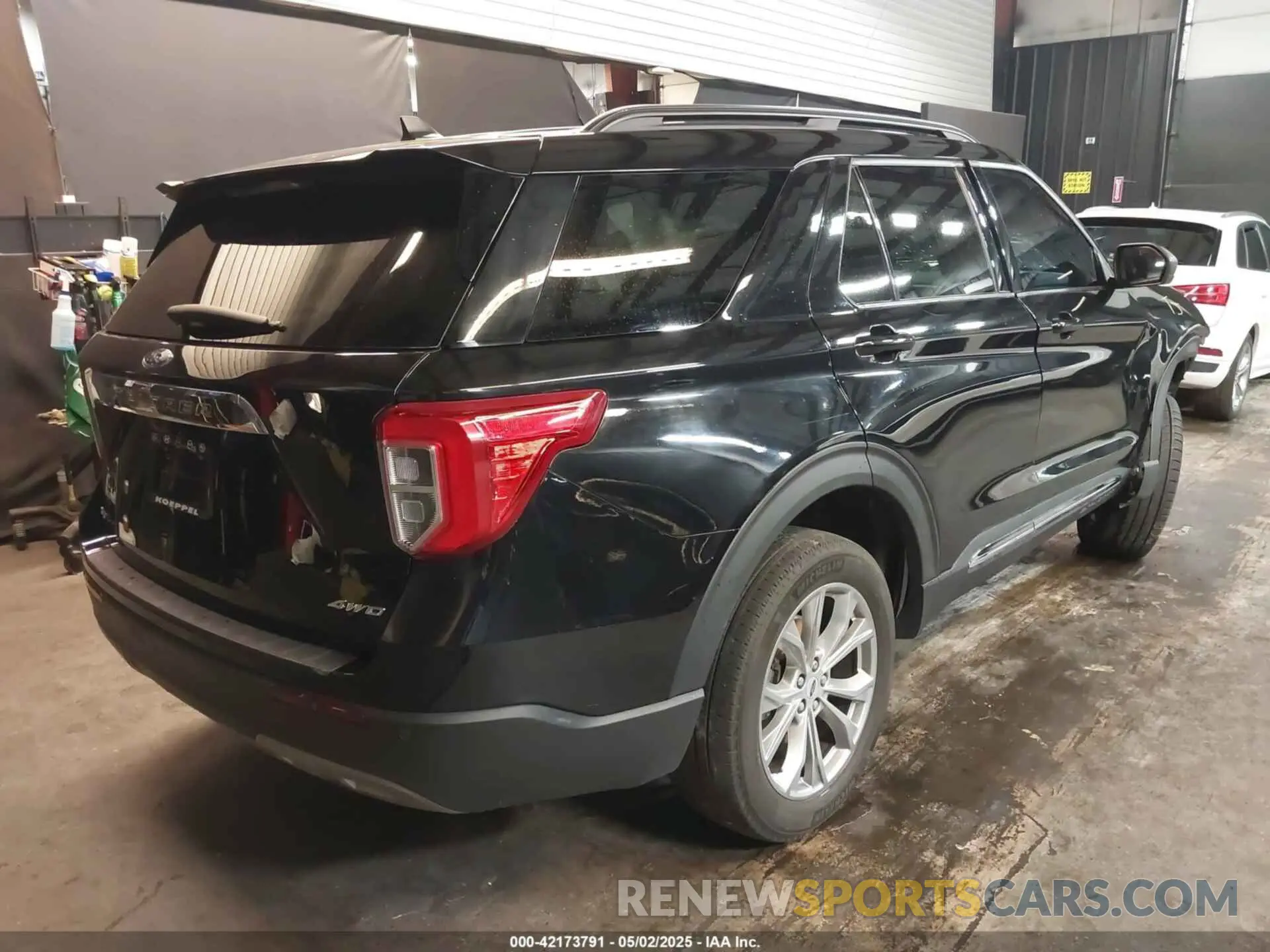 4 Photograph of a damaged car 1FMSK8DH9PGA90750 FORD EXPLORER 2023
