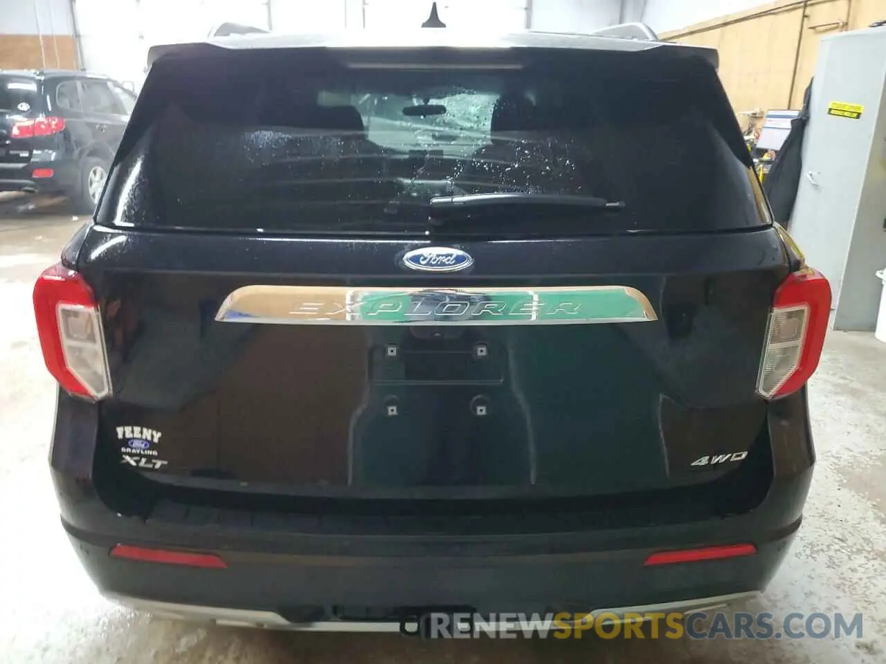 6 Photograph of a damaged car 1FMSK8DHXPGA73861 FORD EXPLORER 2023