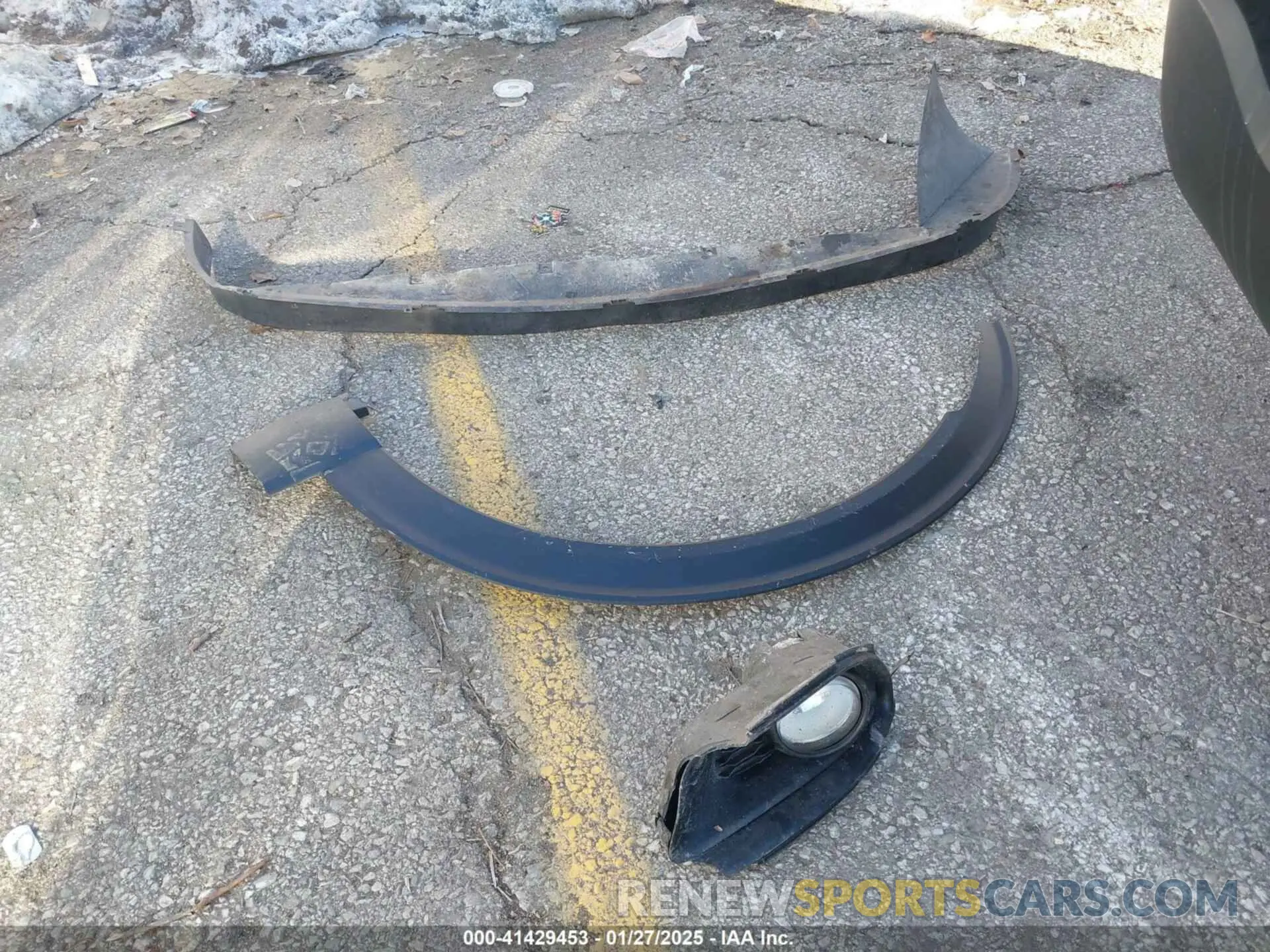 11 Photograph of a damaged car 1FMSK8DHXPGB70042 FORD EXPLORER 2023