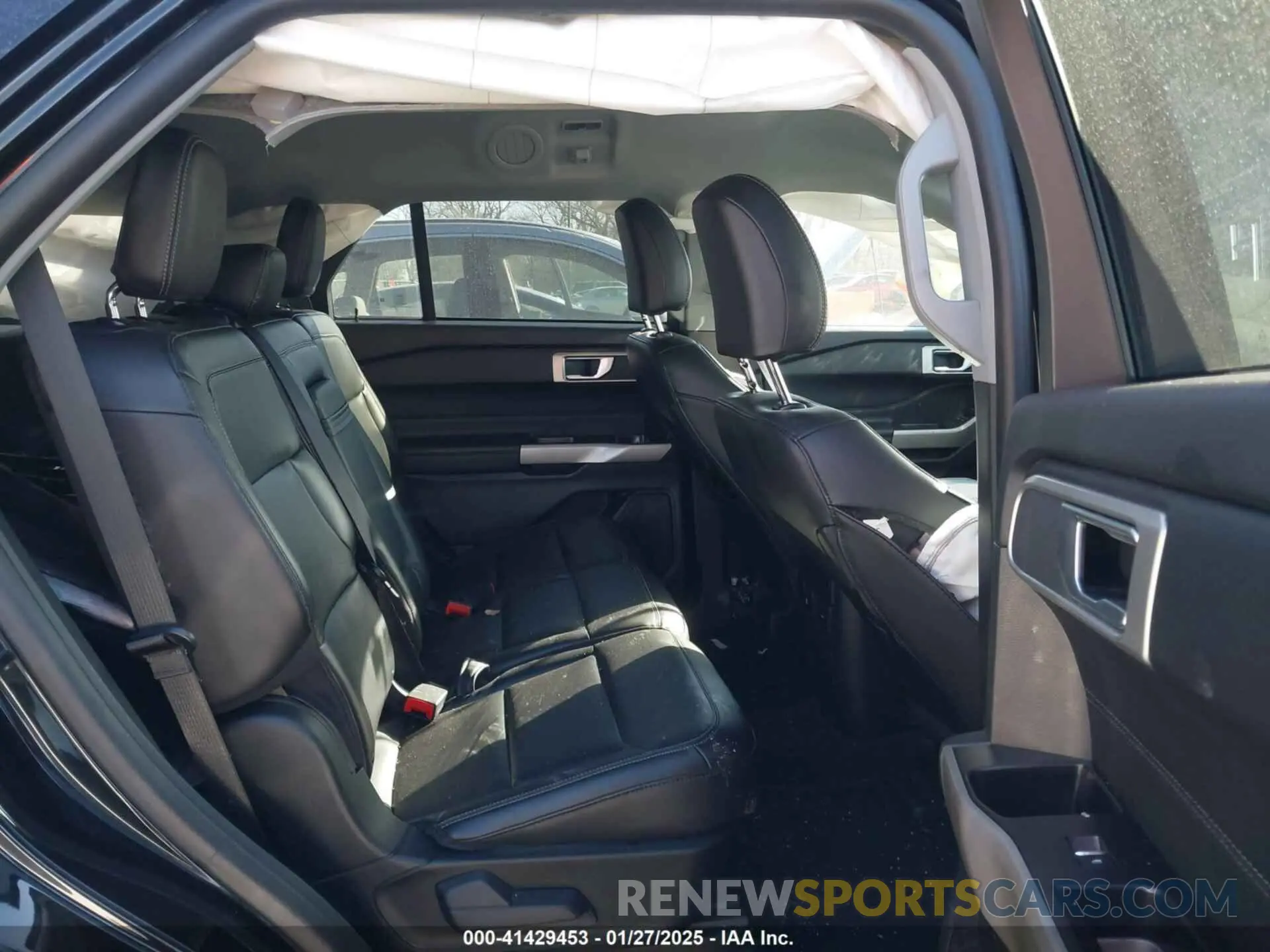 8 Photograph of a damaged car 1FMSK8DHXPGB70042 FORD EXPLORER 2023