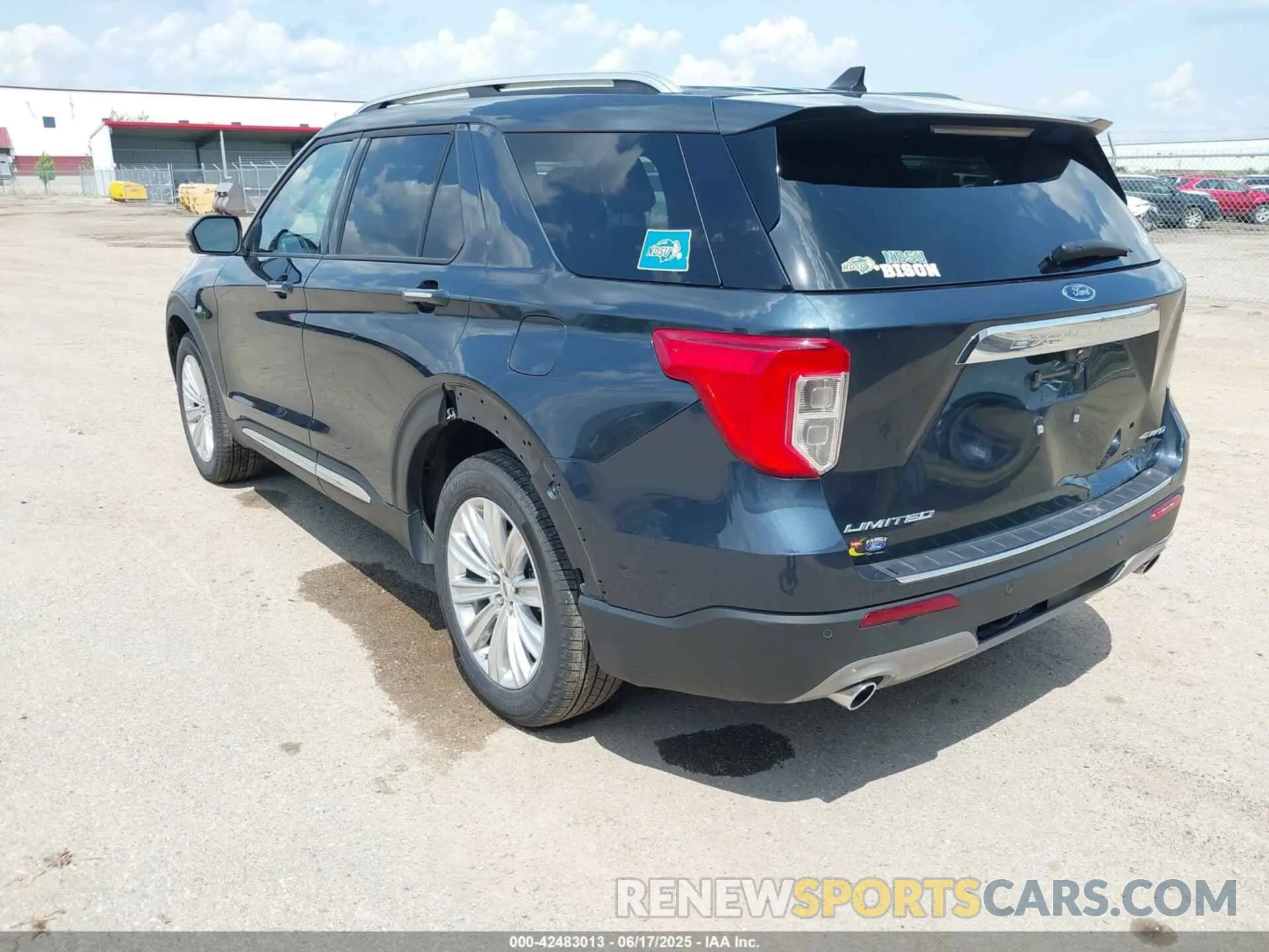3 Photograph of a damaged car 1FMSK8FH4PGC07325 FORD EXPLORER 2023