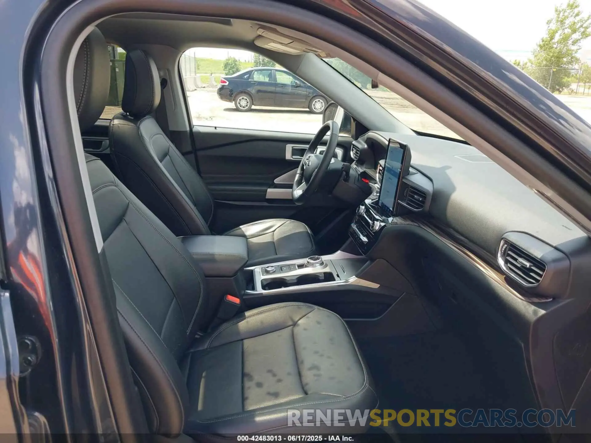 5 Photograph of a damaged car 1FMSK8FH4PGC07325 FORD EXPLORER 2023