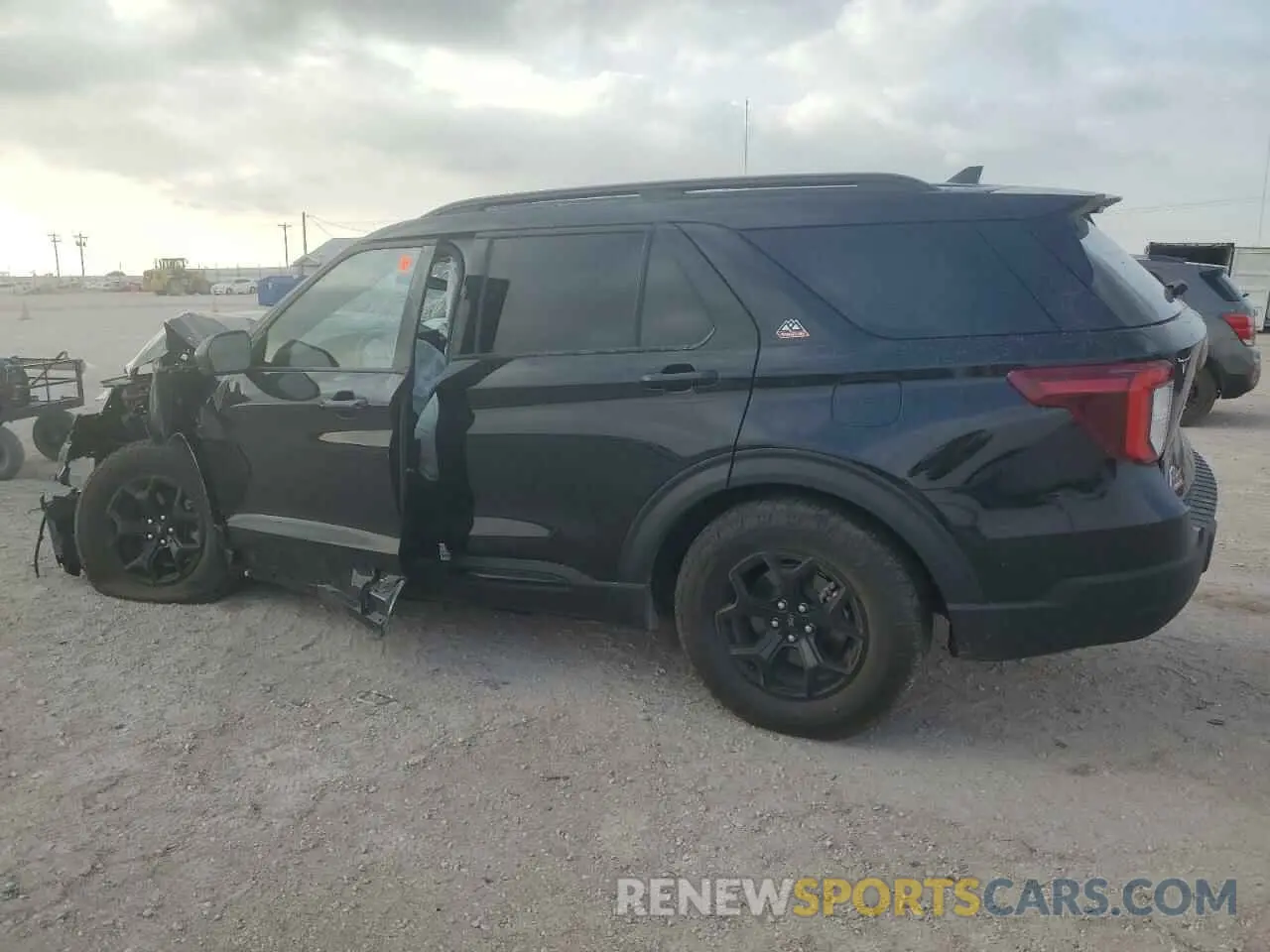 2 Photograph of a damaged car 1FMSK8JH2PGB52039 FORD EXPLORER 2023