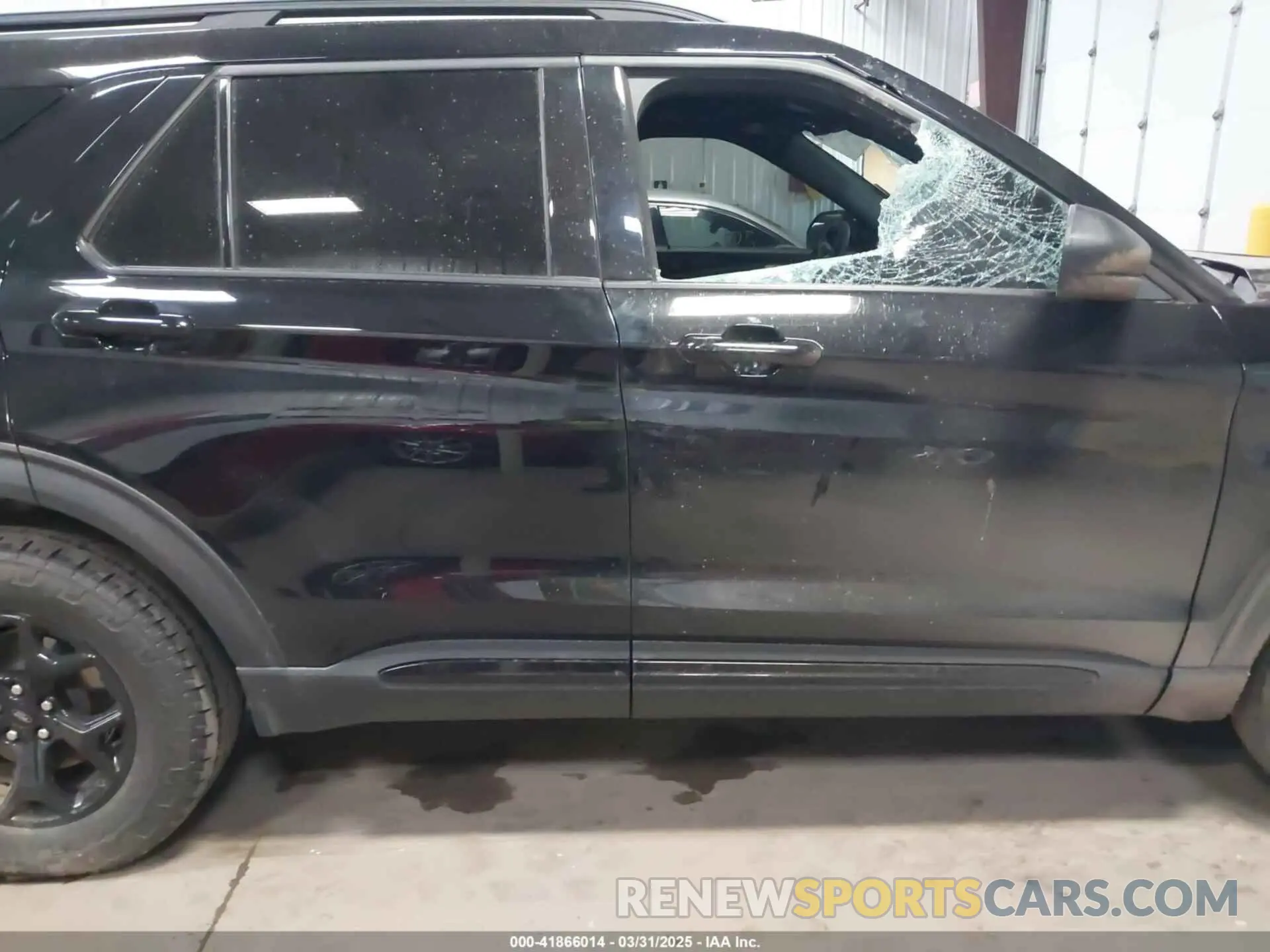 14 Photograph of a damaged car 1FMSK8JH4PGB80490 FORD EXPLORER 2023