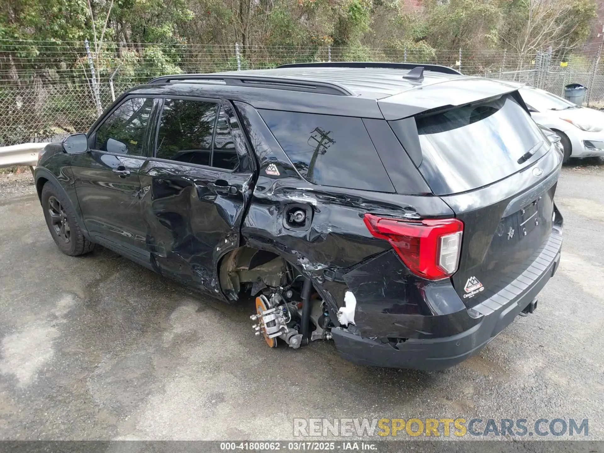 3 Photograph of a damaged car 1FMSK8JH4PGC24018 FORD EXPLORER 2023