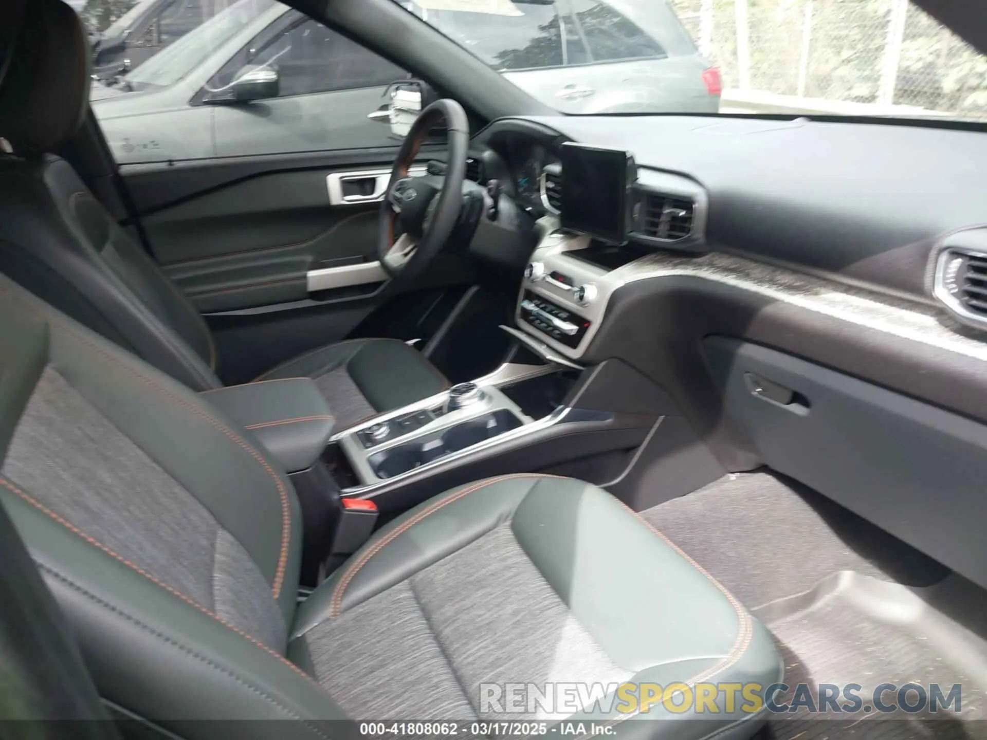 5 Photograph of a damaged car 1FMSK8JH4PGC24018 FORD EXPLORER 2023