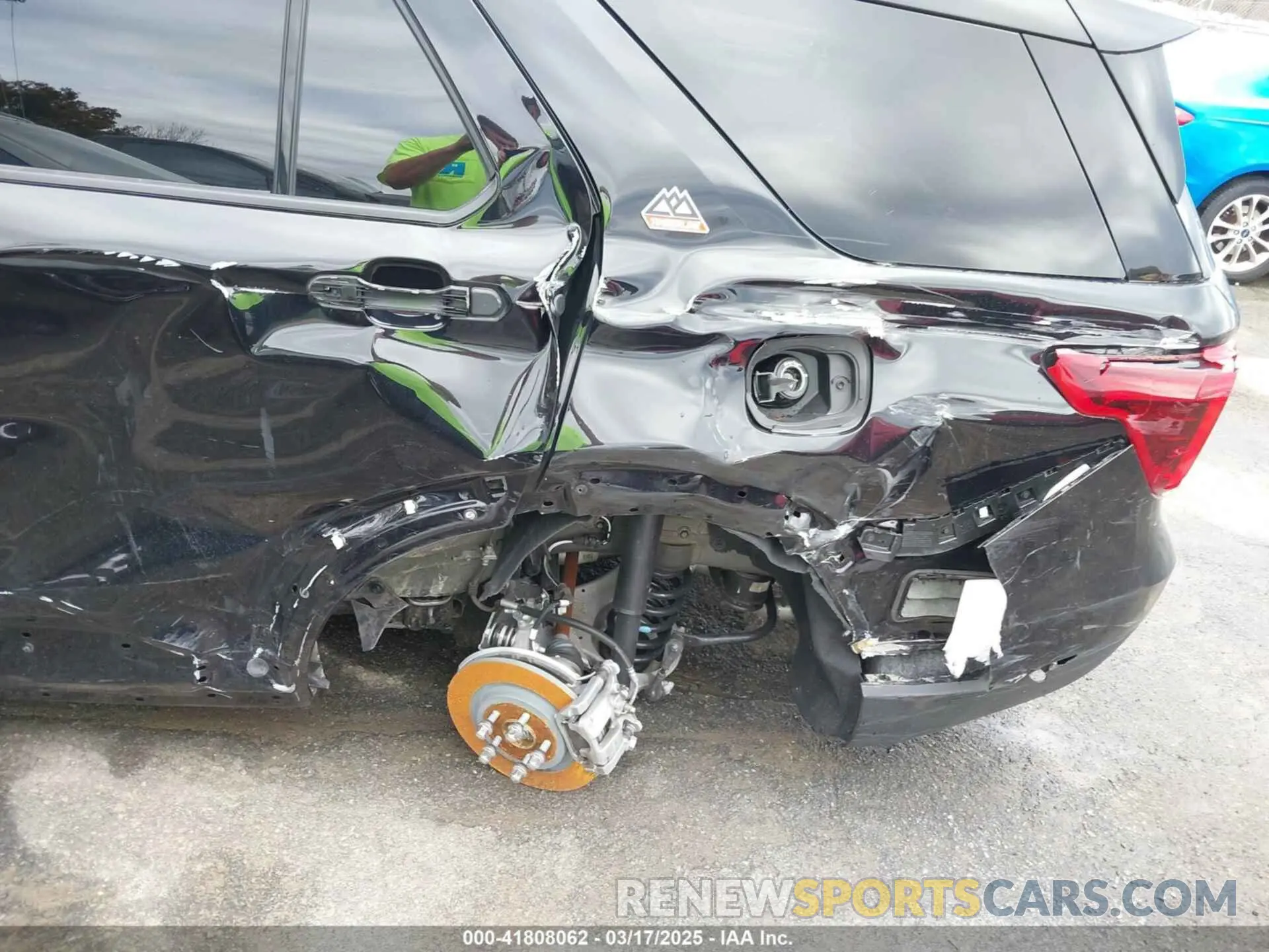 6 Photograph of a damaged car 1FMSK8JH4PGC24018 FORD EXPLORER 2023
