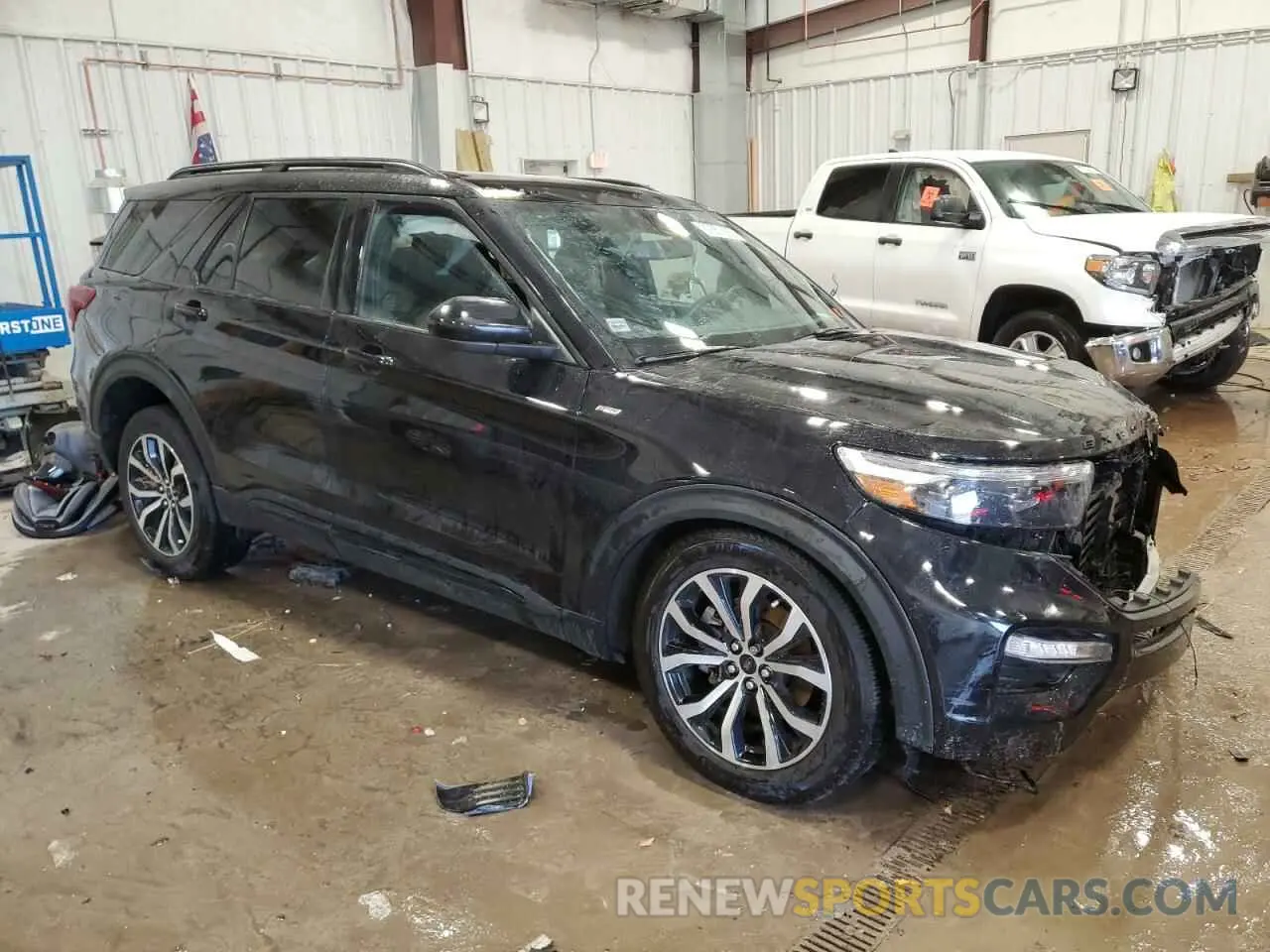 4 Photograph of a damaged car 1FMSK8KH4PGC23174 FORD EXPLORER 2023