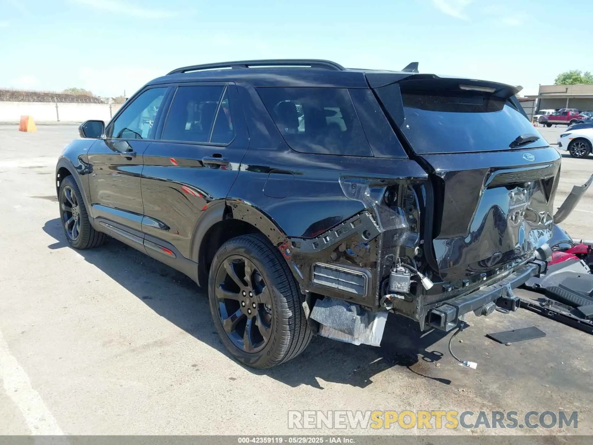 3 Photograph of a damaged car 1FMSK8KH7PGC03436 FORD EXPLORER 2023