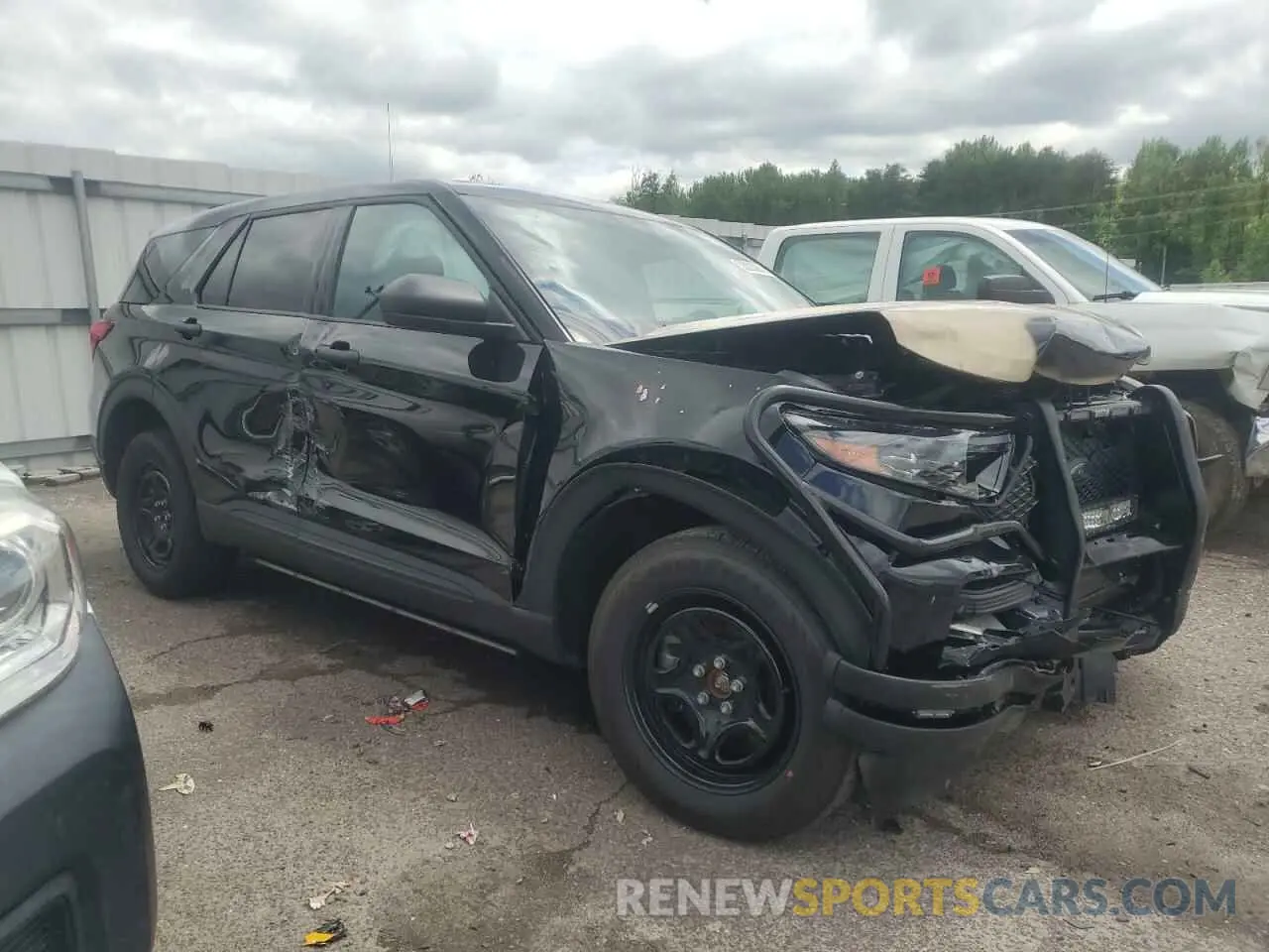 4 Photograph of a damaged car 1FM5K8AB0RGA21994 FORD EXPLORER 2024