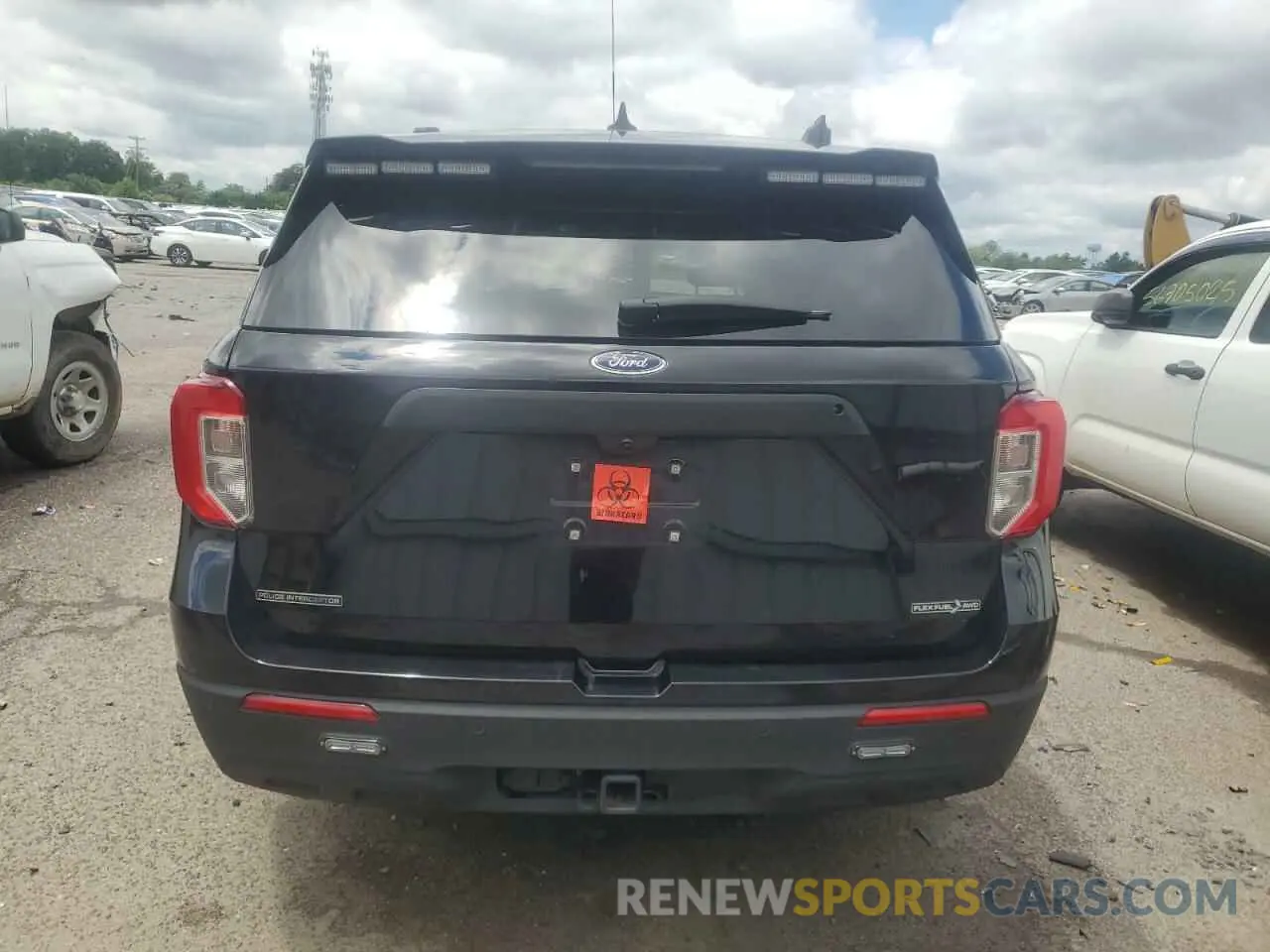 6 Photograph of a damaged car 1FM5K8AB0RGA21994 FORD EXPLORER 2024