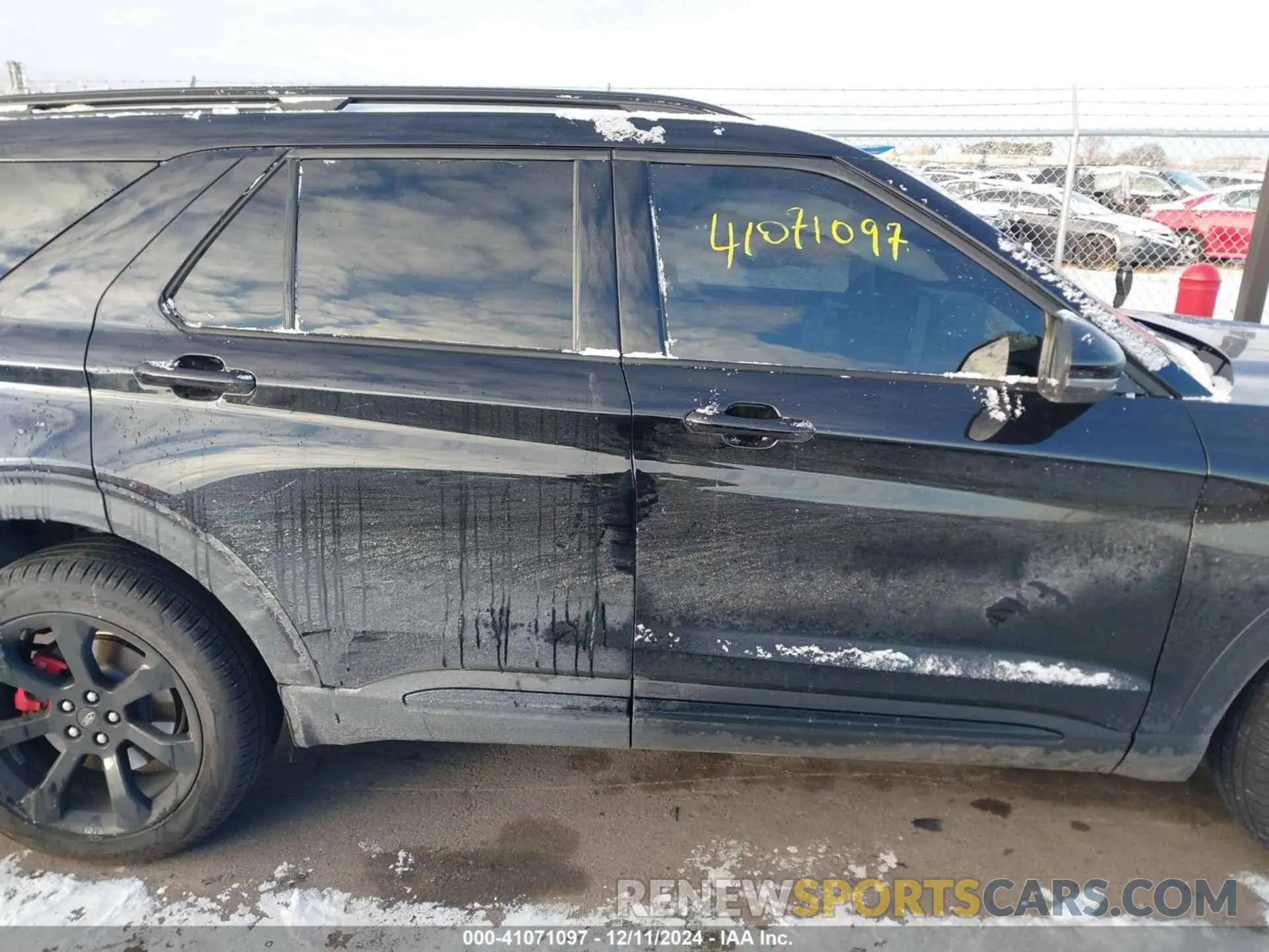 13 Photograph of a damaged car 1FM5K8GC4RGA14711 FORD EXPLORER 2024
