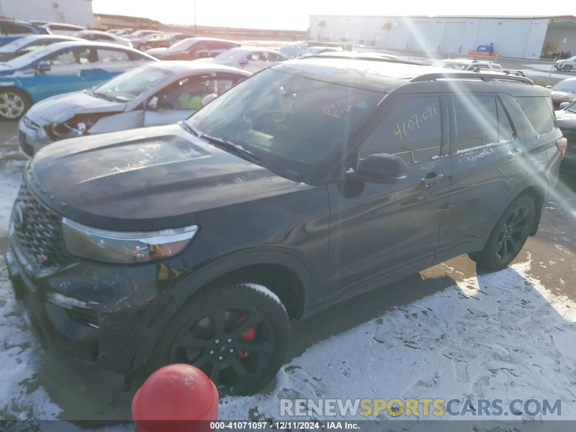 2 Photograph of a damaged car 1FM5K8GC4RGA14711 FORD EXPLORER 2024