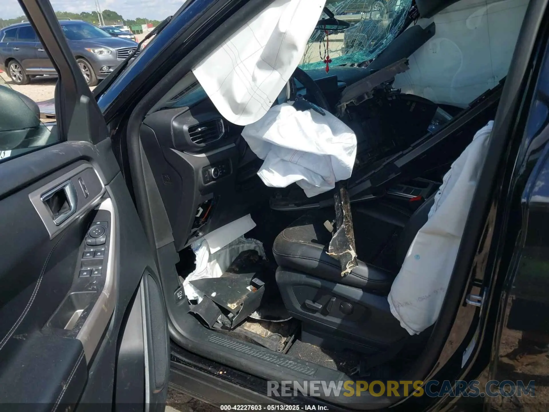 5 Photograph of a damaged car 1FMSK7DH0RGA83585 FORD EXPLORER 2024