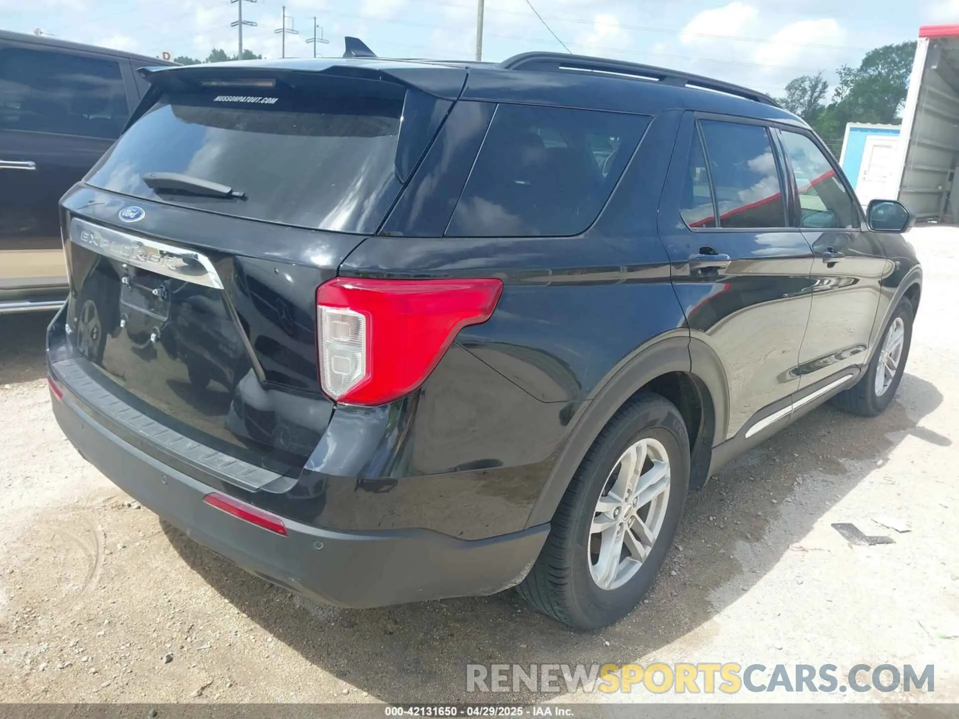 4 Photograph of a damaged car 1FMSK7DH8RGA42170 FORD EXPLORER 2024