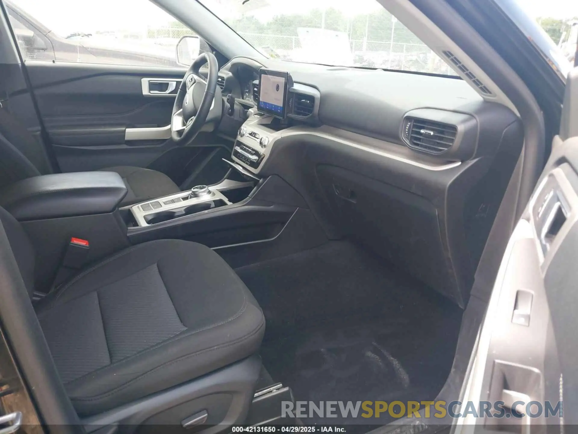 5 Photograph of a damaged car 1FMSK7DH8RGA42170 FORD EXPLORER 2024