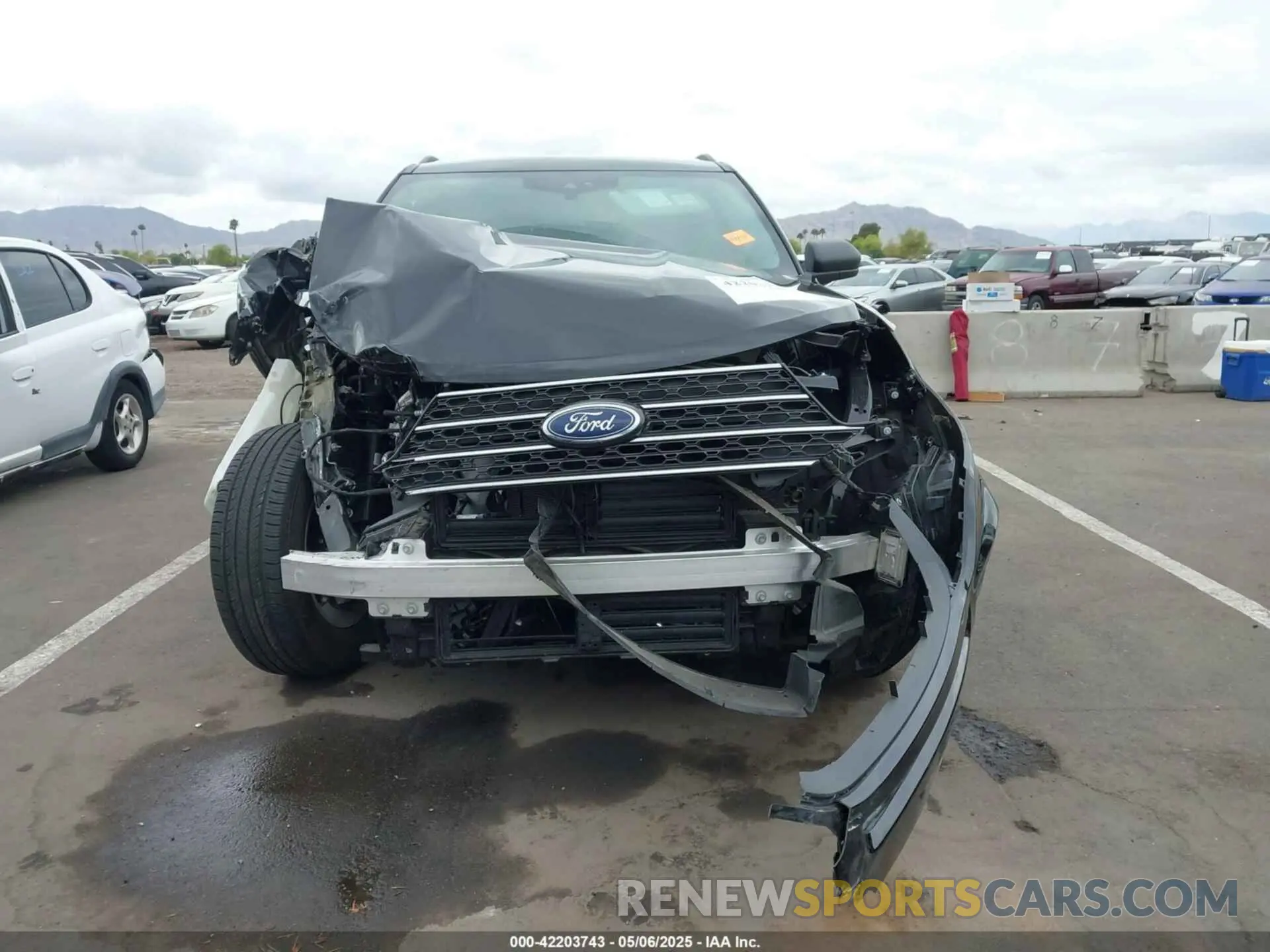 13 Photograph of a damaged car 1FMSK7DH8RGA76786 FORD EXPLORER 2024