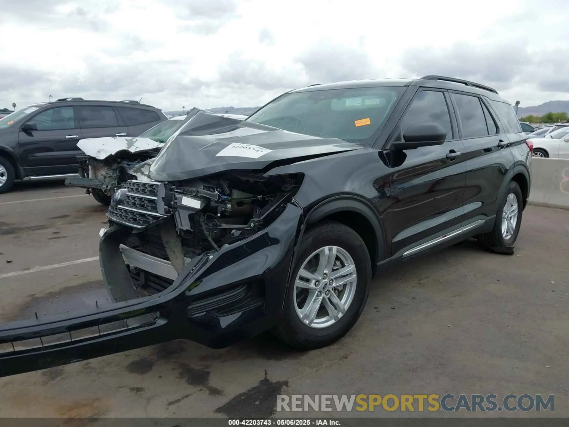2 Photograph of a damaged car 1FMSK7DH8RGA76786 FORD EXPLORER 2024