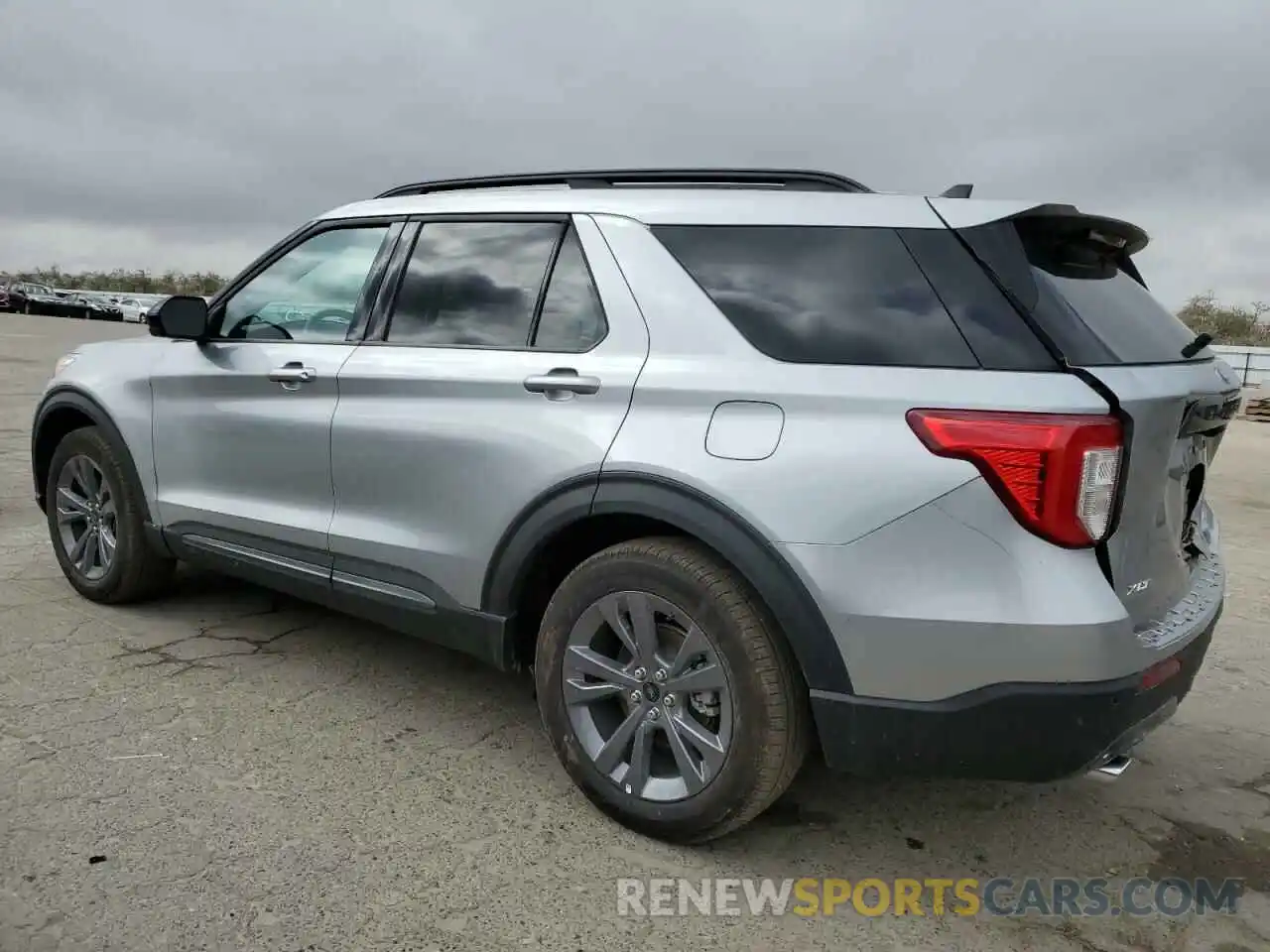 2 Photograph of a damaged car 1FMSK7DHXRGA32630 FORD EXPLORER 2024