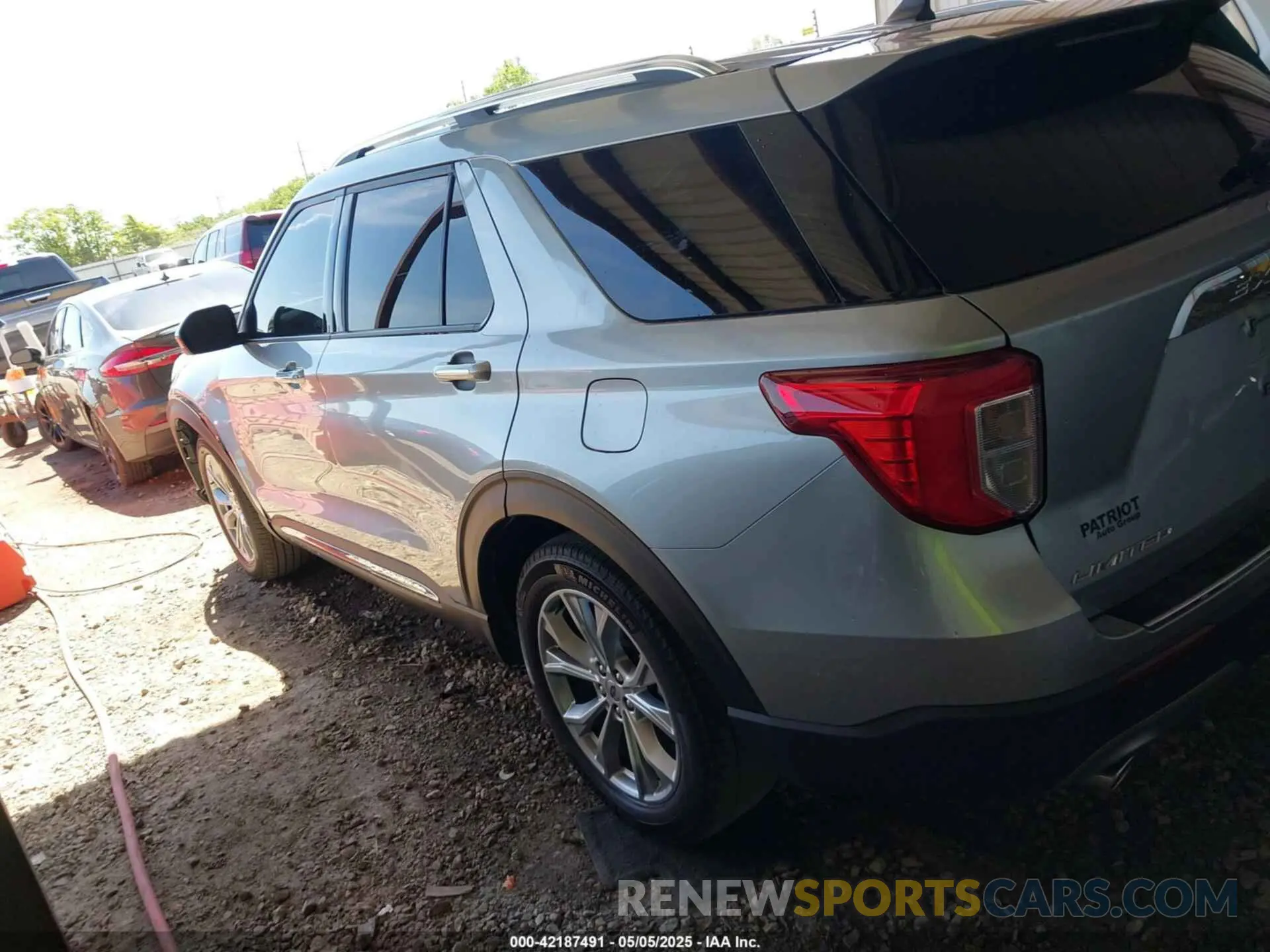 3 Photograph of a damaged car 1FMSK7FH2RGA02745 FORD EXPLORER 2024