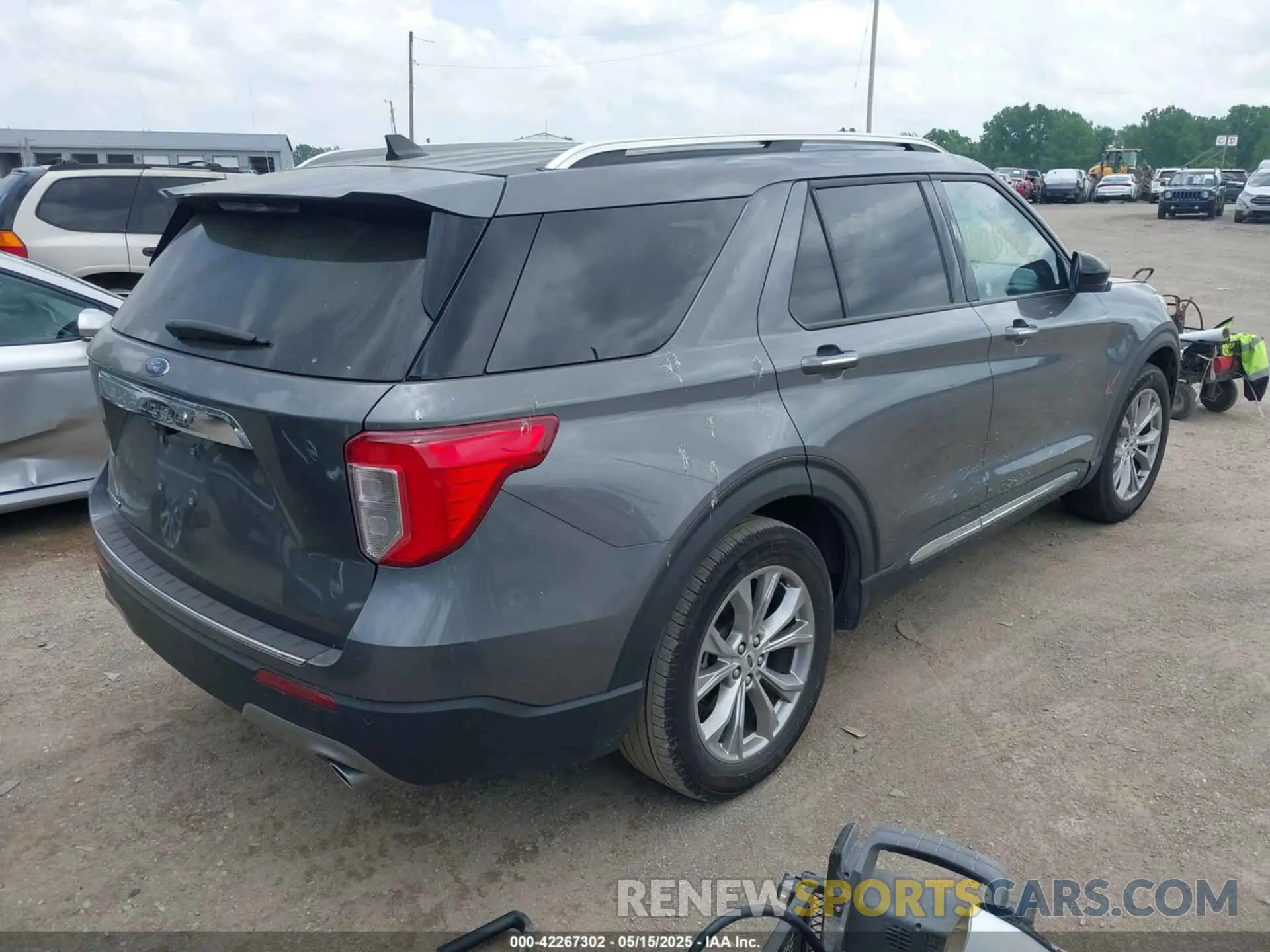 4 Photograph of a damaged car 1FMSK7FH6RGA02747 FORD EXPLORER 2024