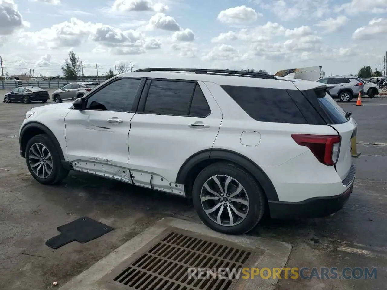 2 Photograph of a damaged car 1FMSK7KH1RGA88359 FORD EXPLORER 2024