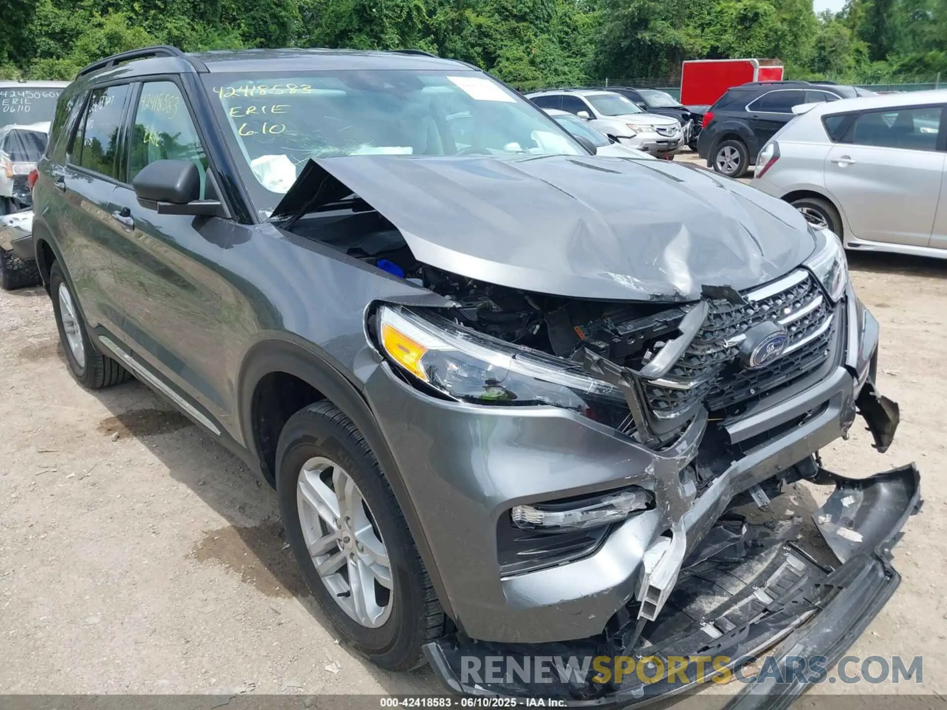 18 Photograph of a damaged car 1FMSK8DH0RGA58675 FORD EXPLORER 2024