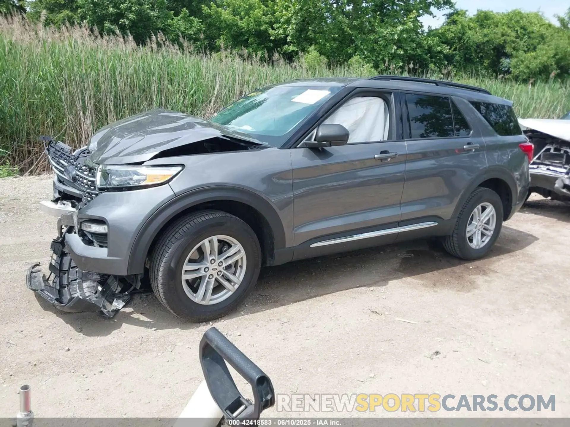 2 Photograph of a damaged car 1FMSK8DH0RGA58675 FORD EXPLORER 2024