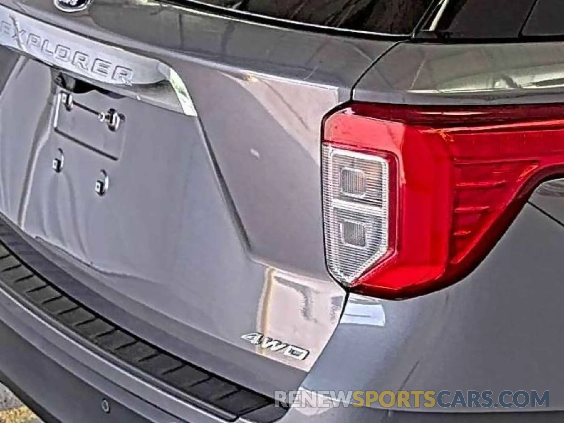 8 Photograph of a damaged car 1FMSK8DH1RGA85609 FORD EXPLORER 2024
