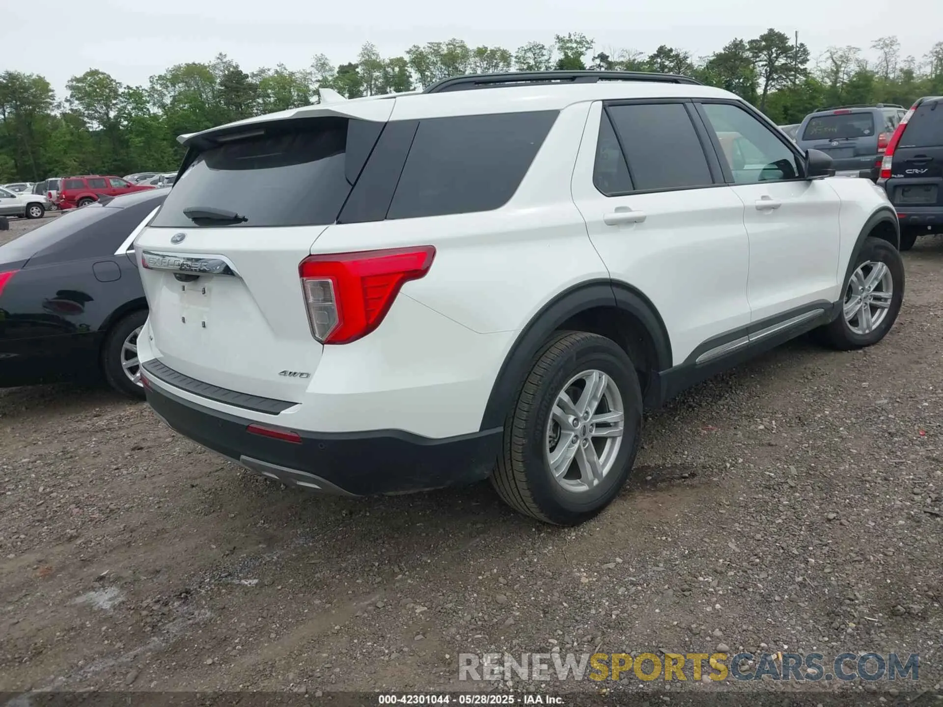 4 Photograph of a damaged car 1FMSK8DH2RGA38721 FORD EXPLORER 2024