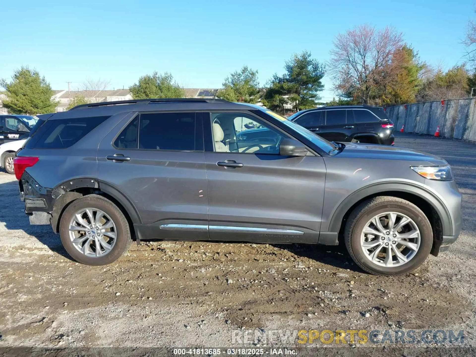 13 Photograph of a damaged car 1FMSK8DH3RGA55625 FORD EXPLORER 2024