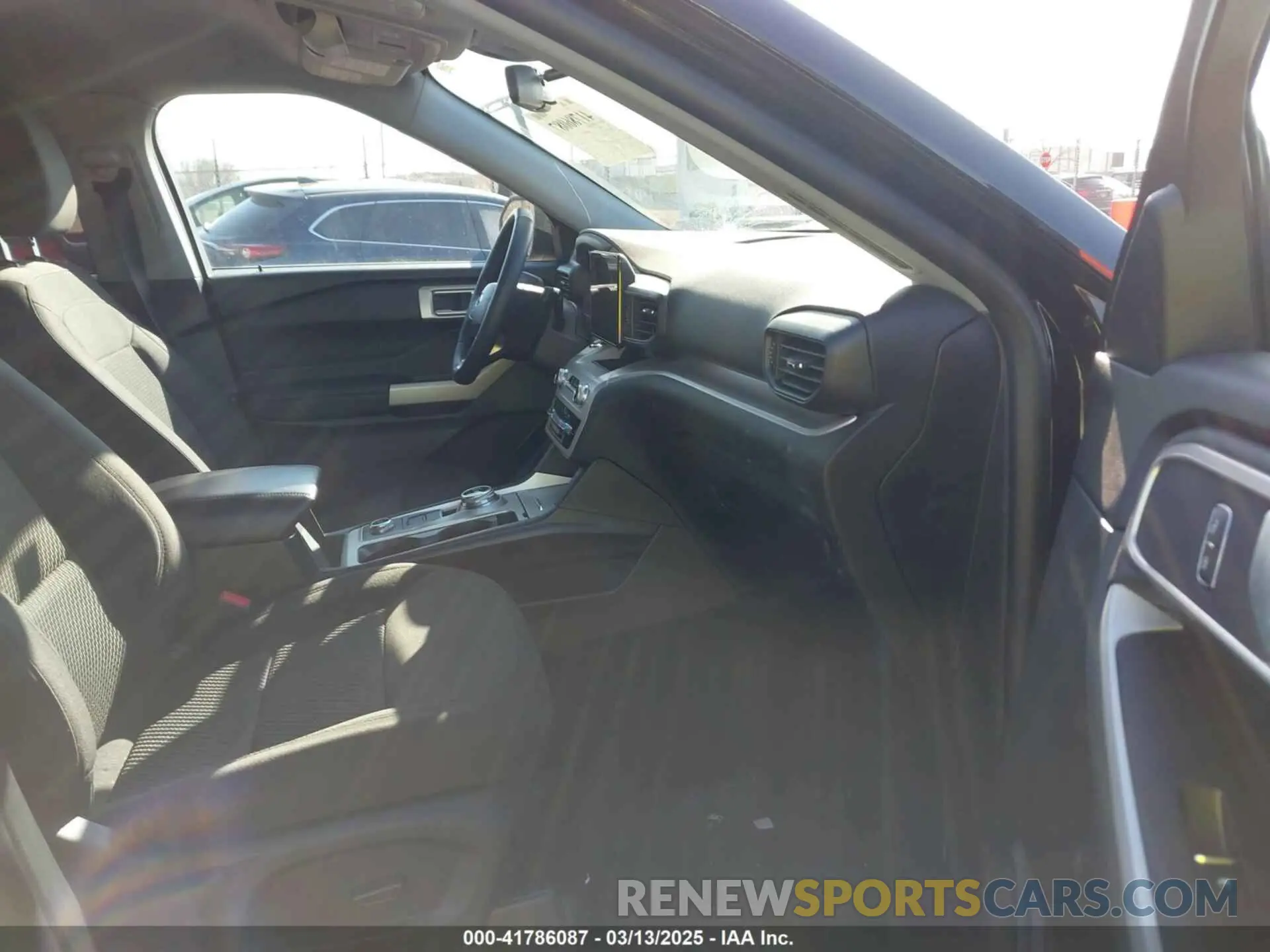 5 Photograph of a damaged car 1FMSK8DH8RGA15556 FORD EXPLORER 2024