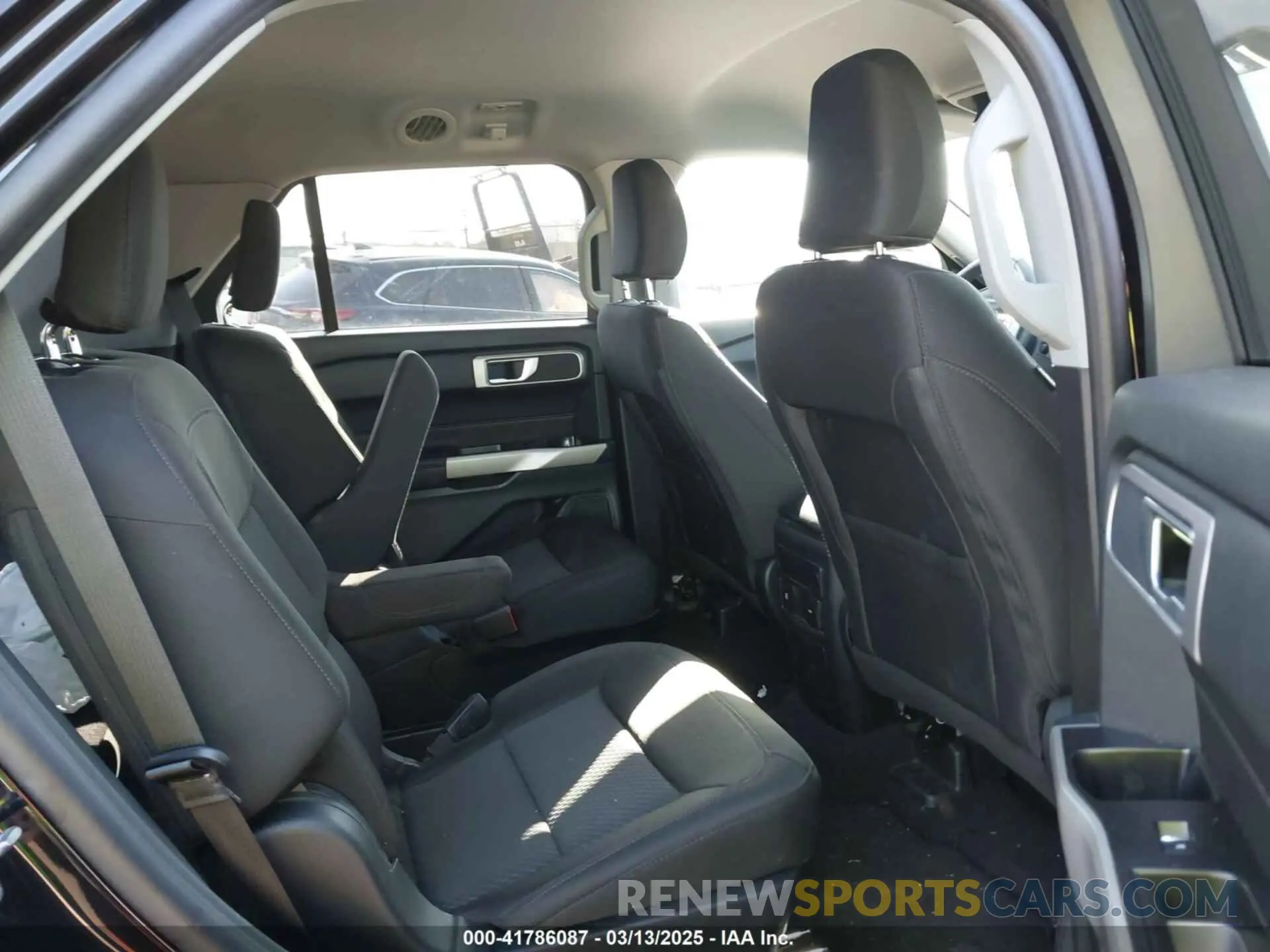 8 Photograph of a damaged car 1FMSK8DH8RGA15556 FORD EXPLORER 2024