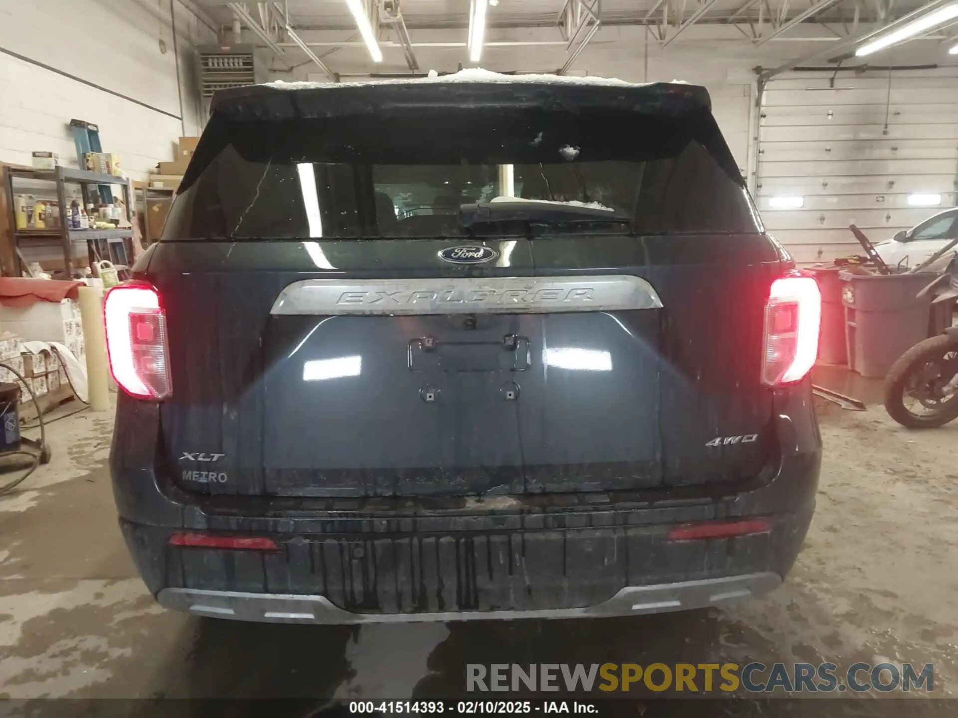 16 Photograph of a damaged car 1FMSK8DH8RGA37587 FORD EXPLORER 2024