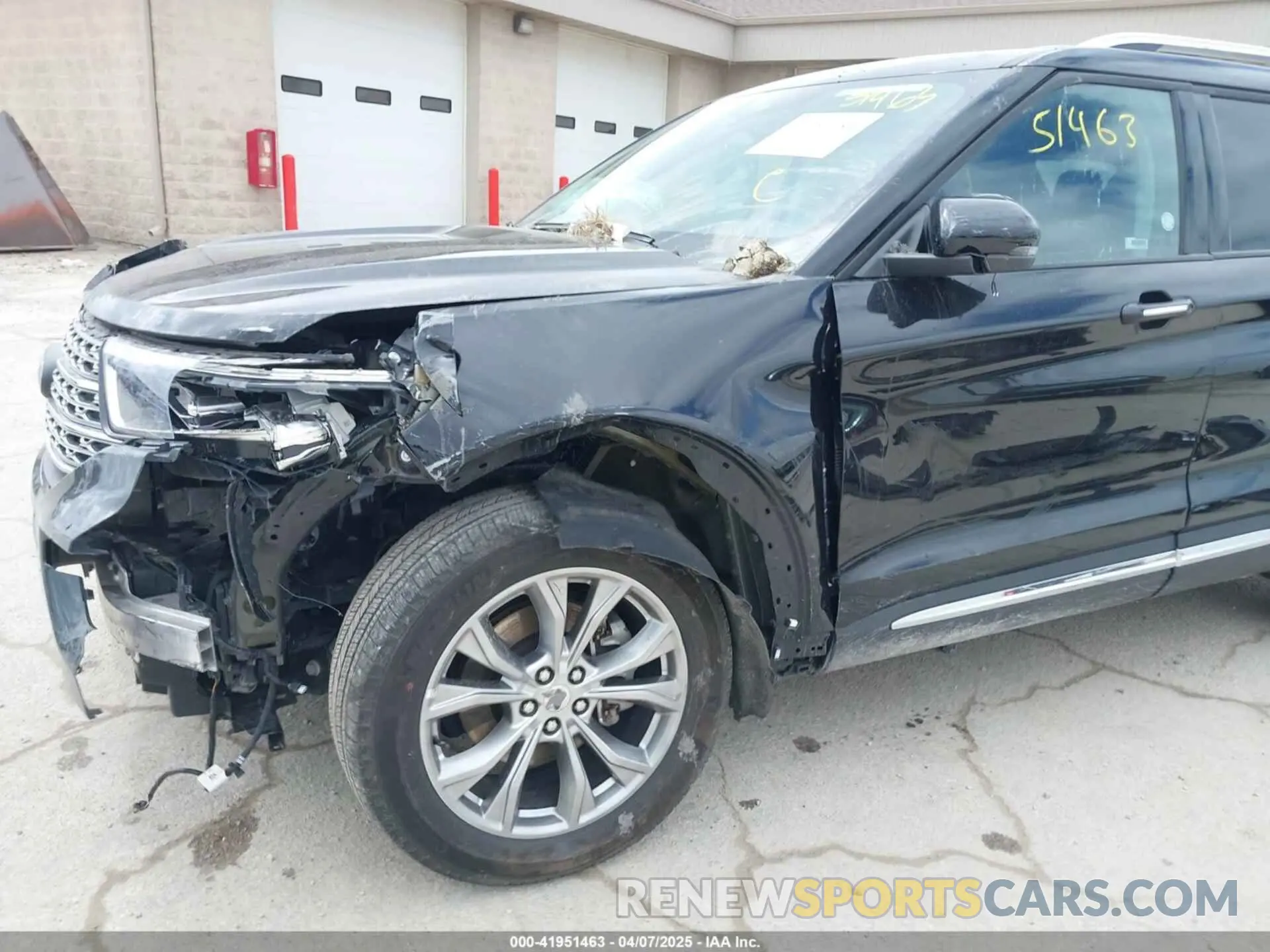 19 Photograph of a damaged car 1FMSK8FH3RGA31290 FORD EXPLORER 2024