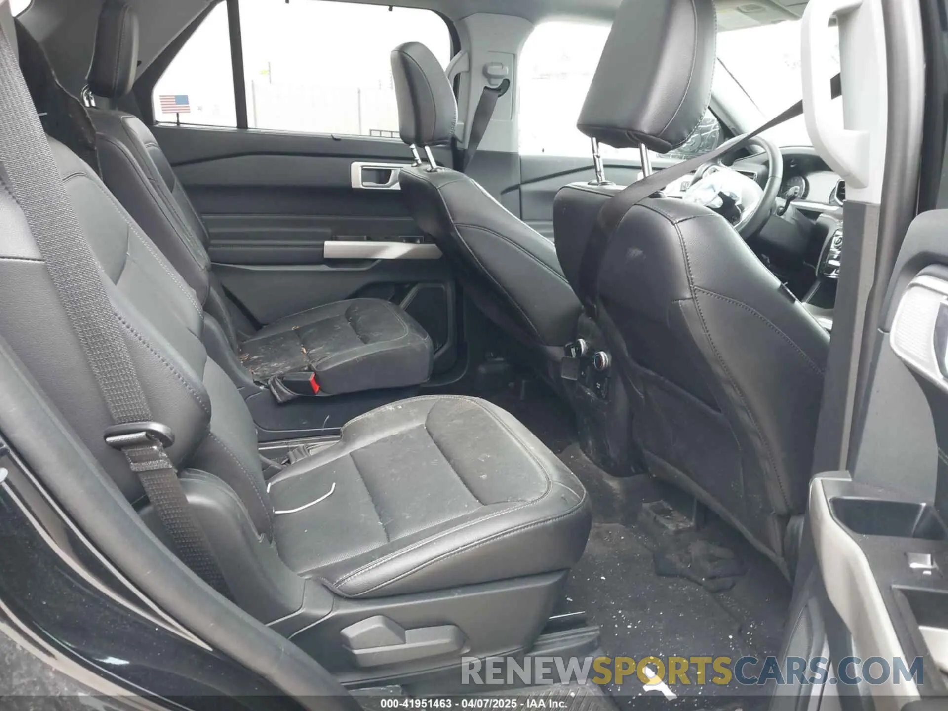 8 Photograph of a damaged car 1FMSK8FH3RGA31290 FORD EXPLORER 2024