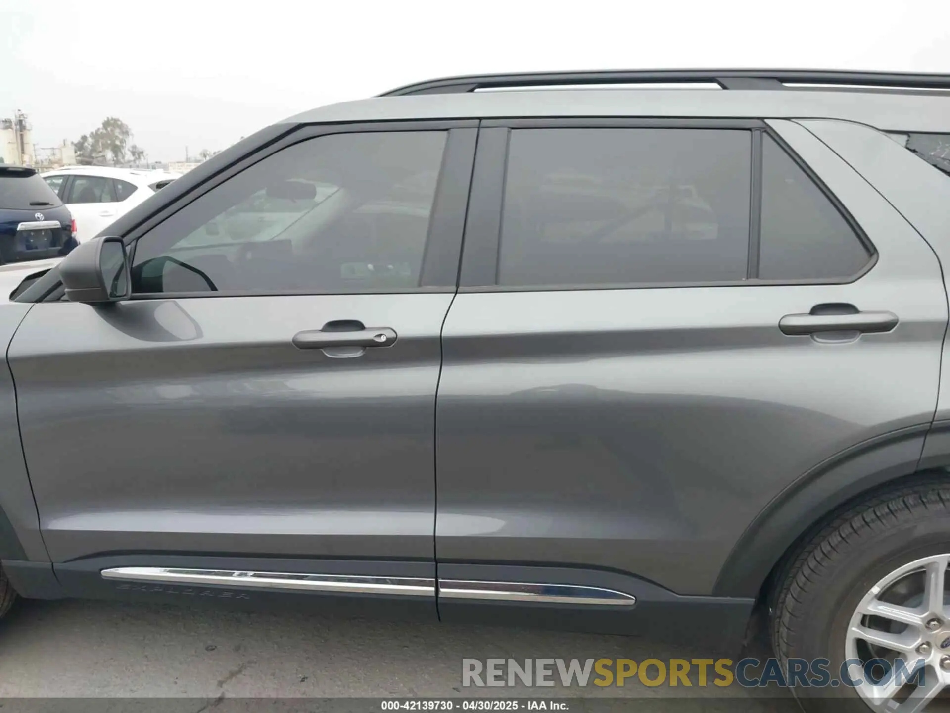14 Photograph of a damaged car 1FMUK7DH0SGA27600 FORD EXPLORER 2025
