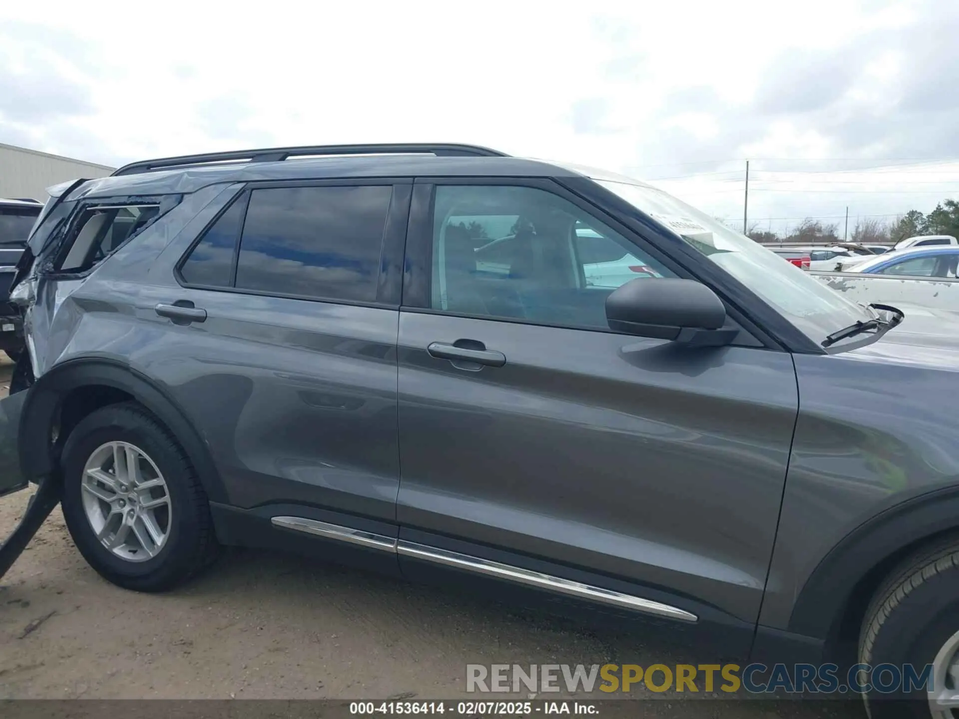 13 Photograph of a damaged car 1FMUK7DH2SGA07588 FORD EXPLORER 2025