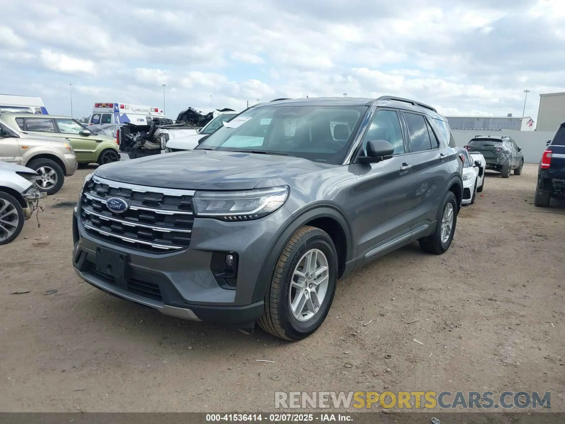 2 Photograph of a damaged car 1FMUK7DH2SGA07588 FORD EXPLORER 2025