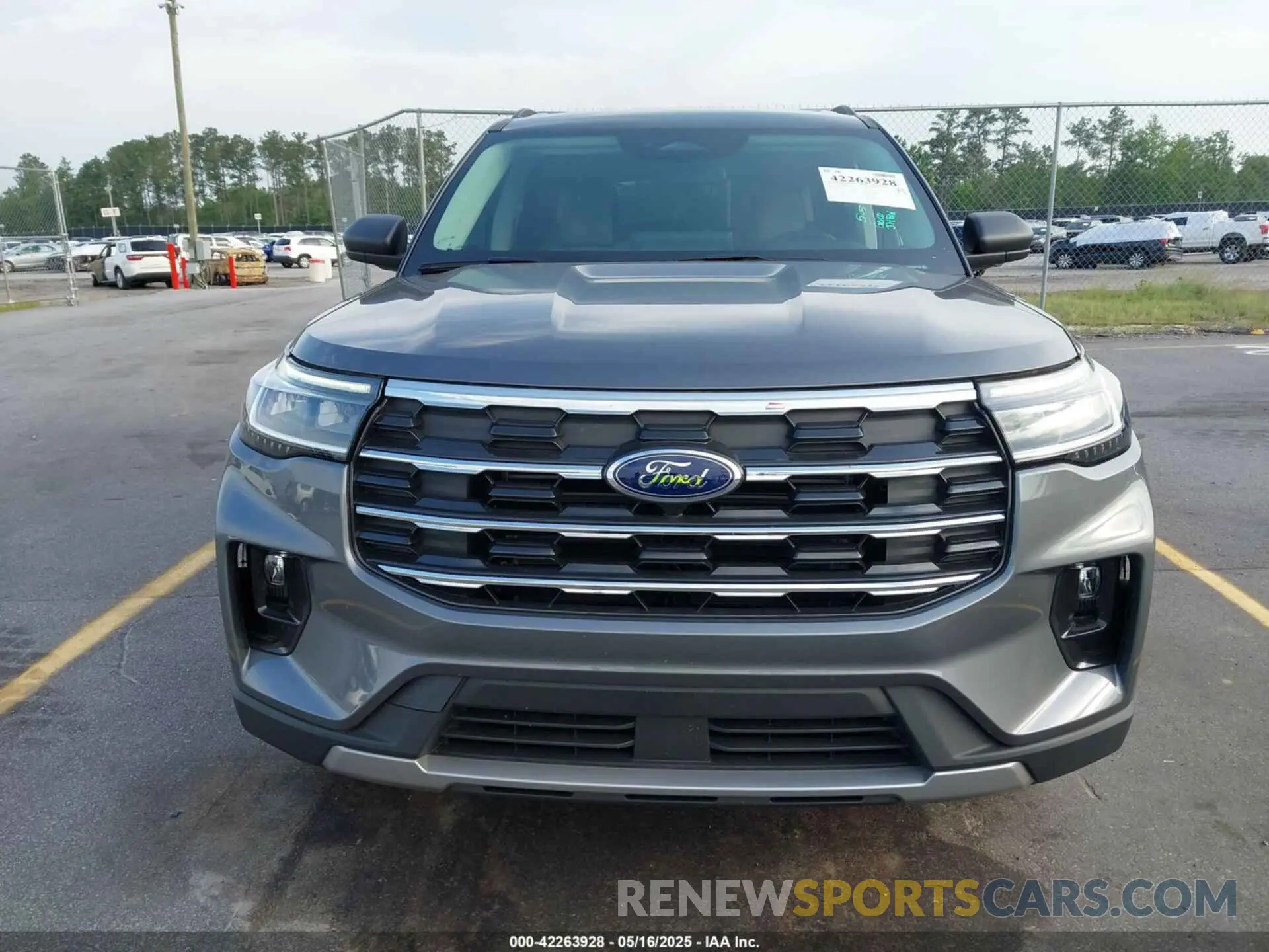 13 Photograph of a damaged car 1FMUK7DH4SGA37188 FORD EXPLORER 2025