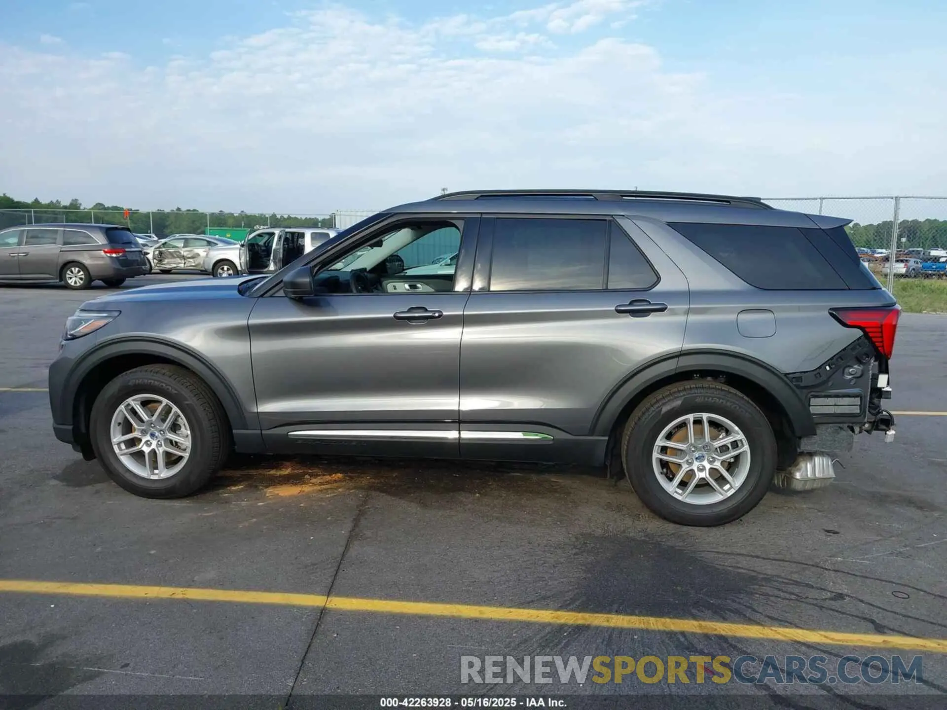 15 Photograph of a damaged car 1FMUK7DH4SGA37188 FORD EXPLORER 2025