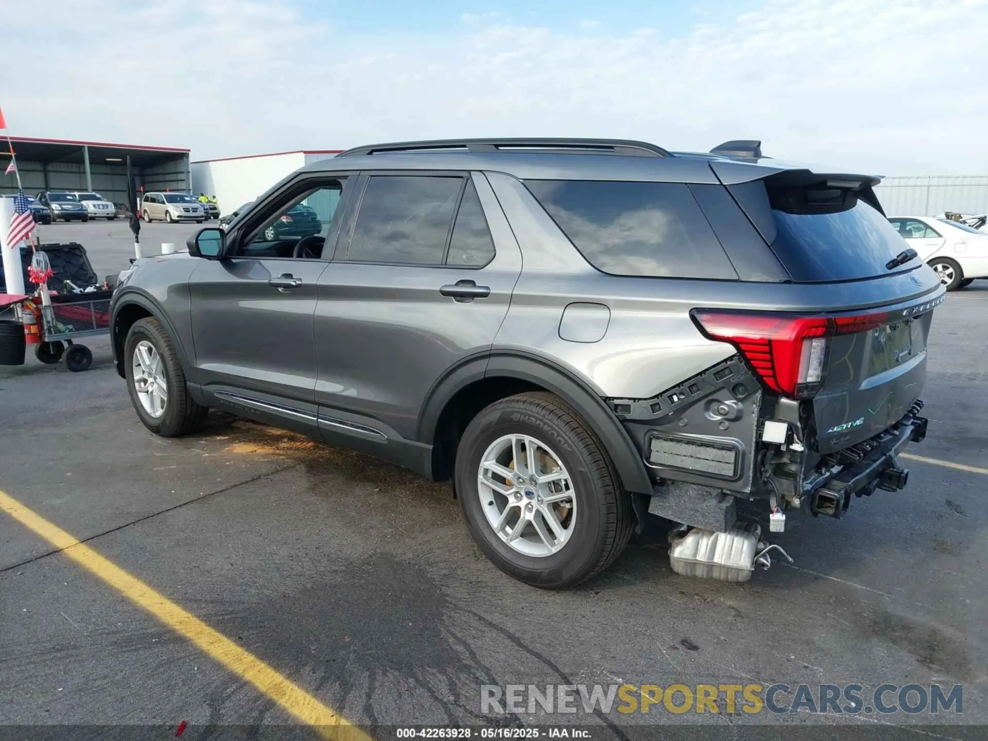 3 Photograph of a damaged car 1FMUK7DH4SGA37188 FORD EXPLORER 2025