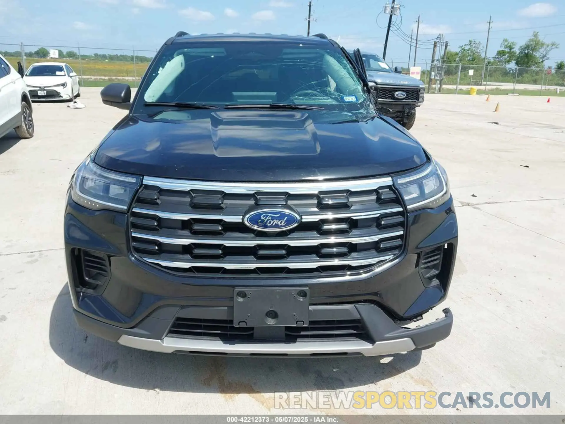12 Photograph of a damaged car 1FMUK7DH4SGA60289 FORD EXPLORER 2025
